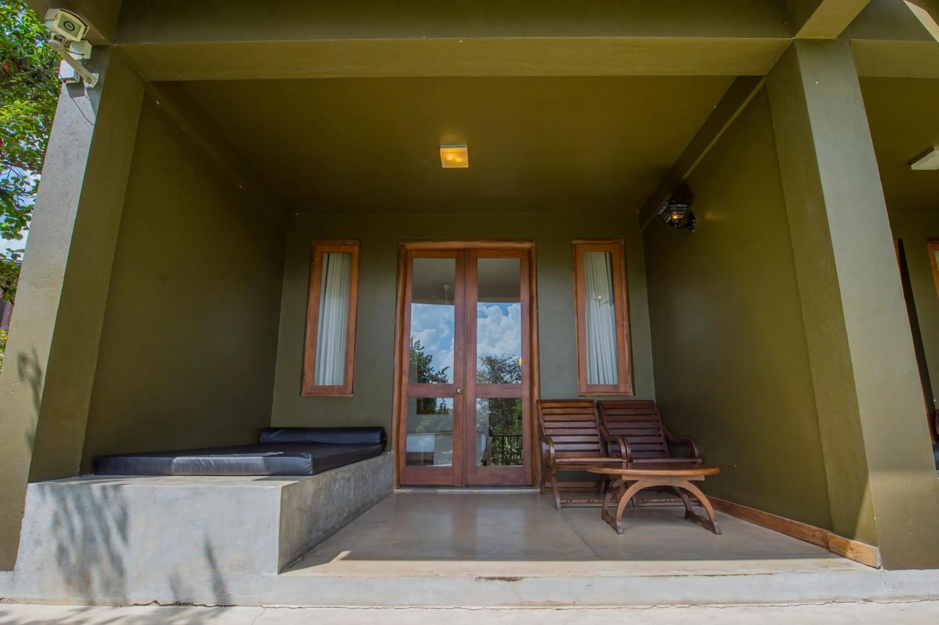 Balcony/Terrace in Kalu's Hideaway Udawalawe