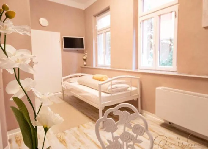 Bed in Historia Hotel