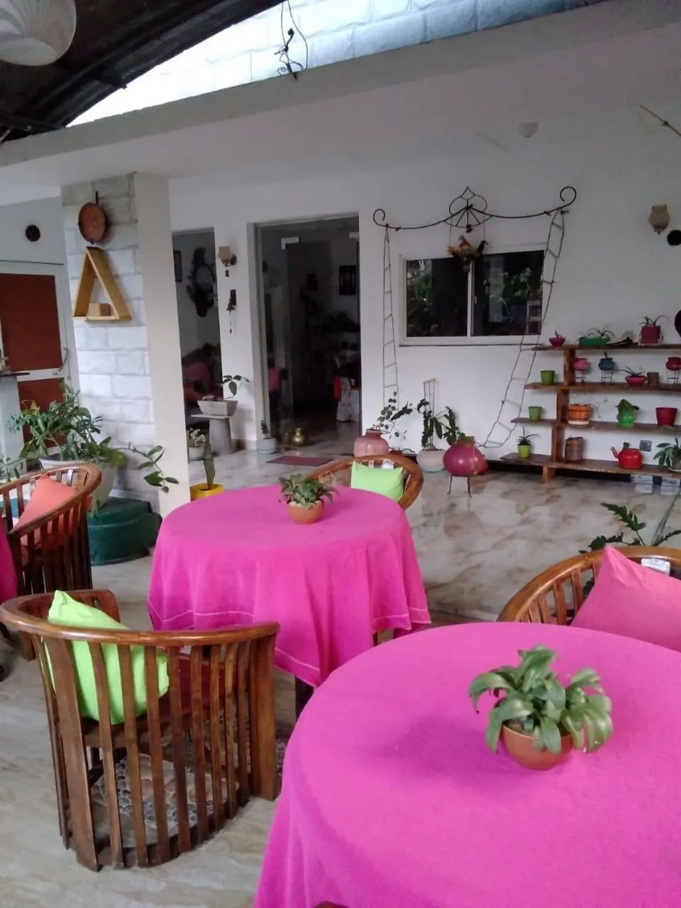 Rock Cascade Tourist Home & Cookery School