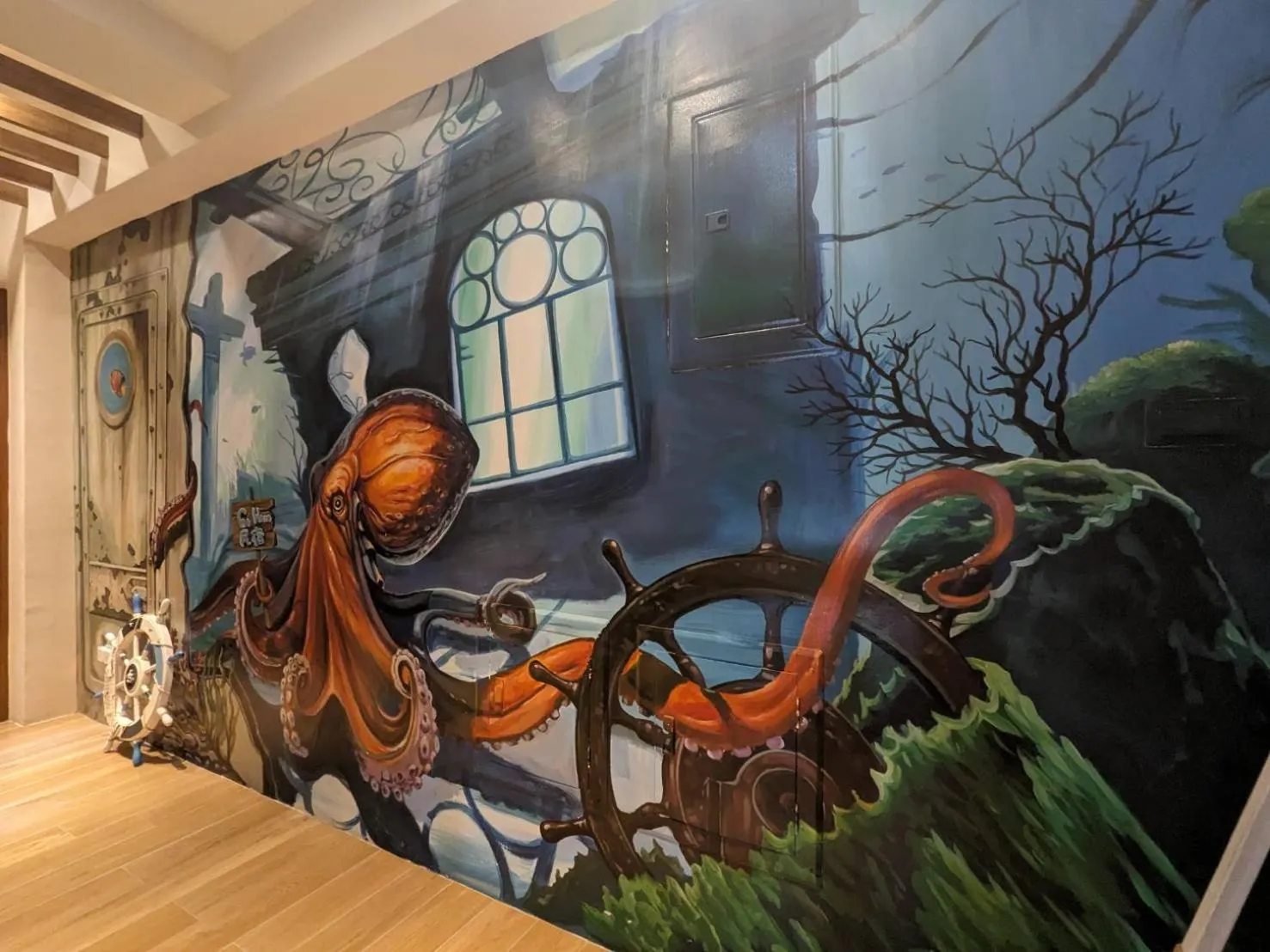 Decorative detail in Go Home Homestay