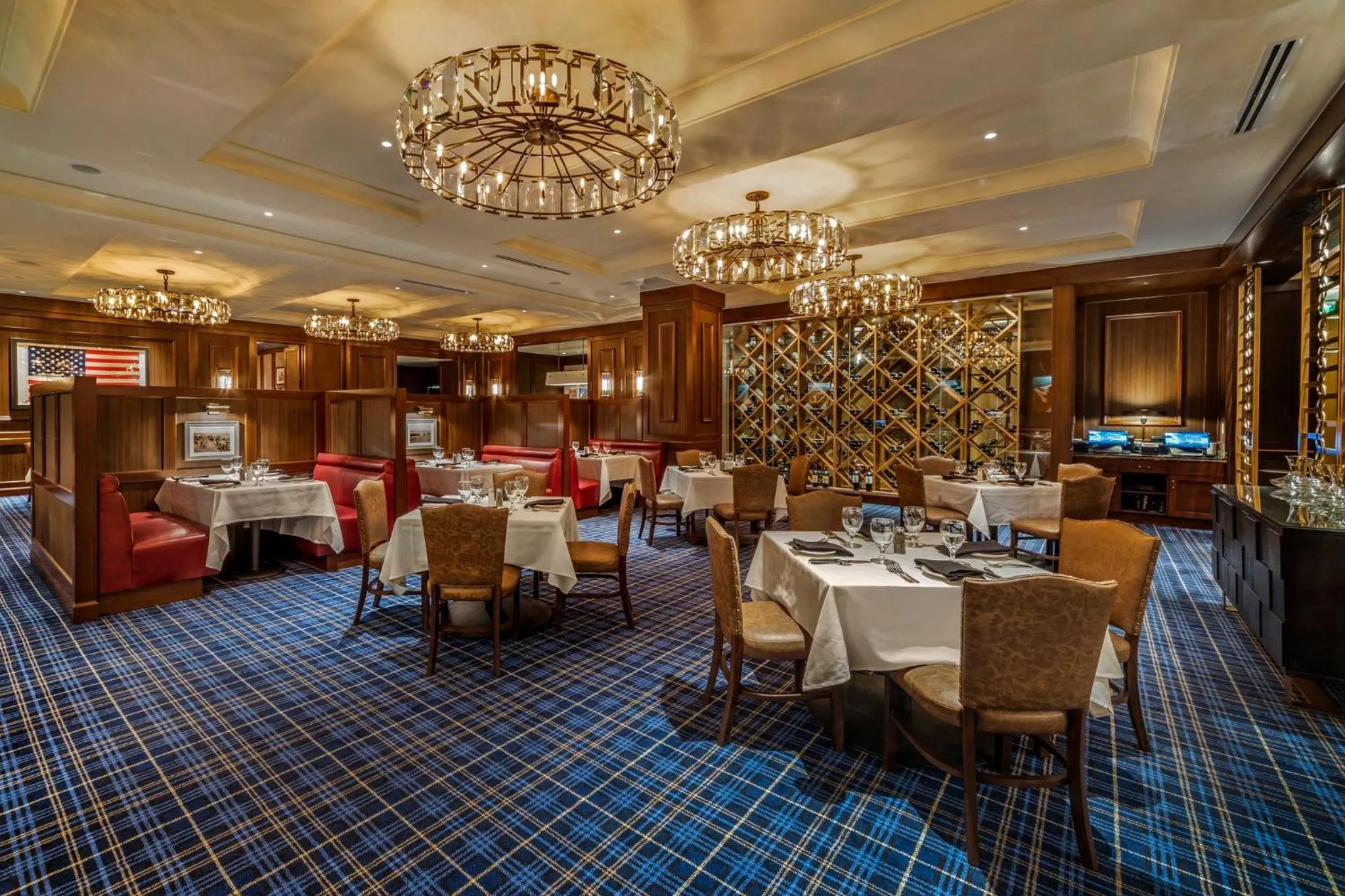 Restaurant/places to eat in Omni Oklahoma City Hotel