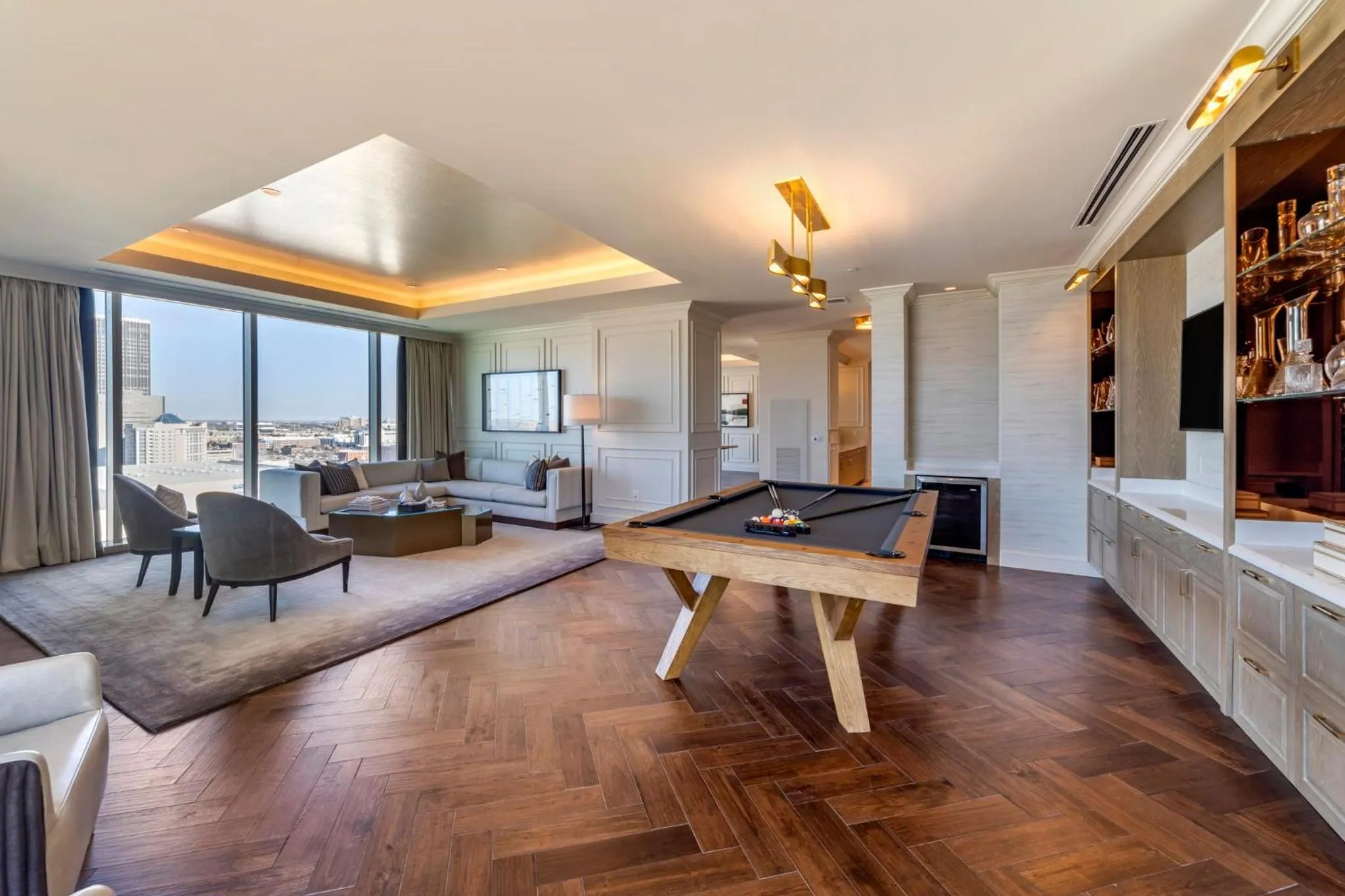 Photo of the whole room in Omni Oklahoma City Hotel