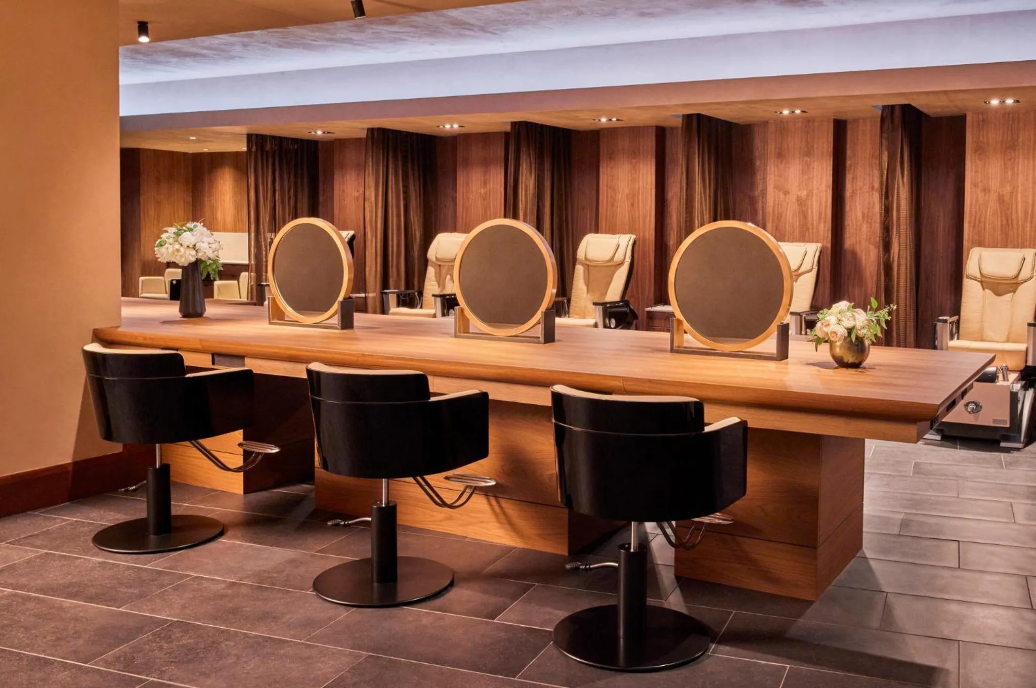 Spa and wellness centre/facilities in Omni Boston Hotel at the Seaport