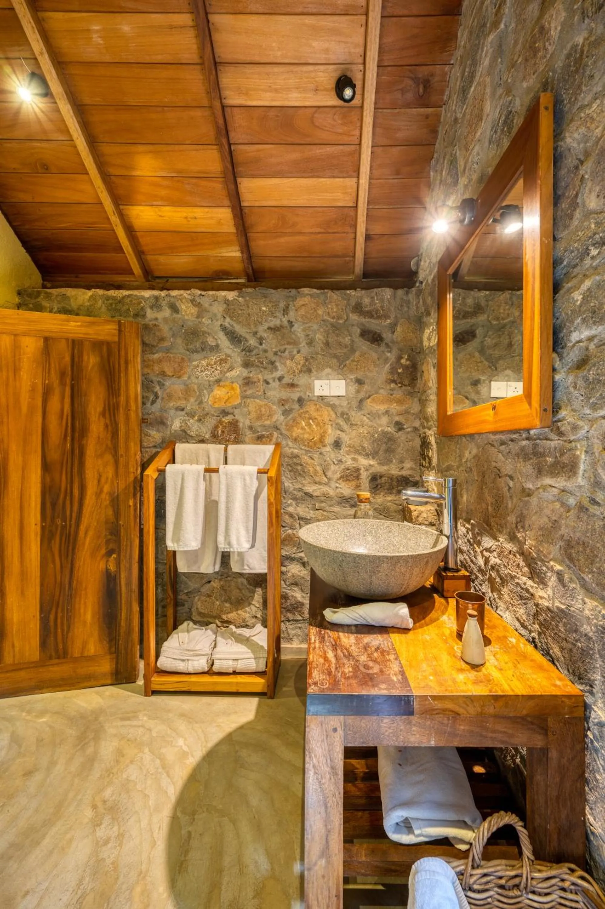 Bathroom in Living Heritage Koslanda