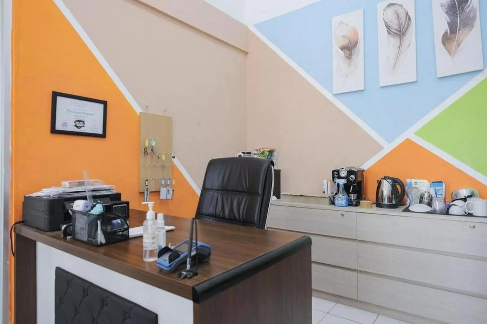 Lobby or reception in Apartemen Sentra Timur Residence - Cheap Inn Tower Orange