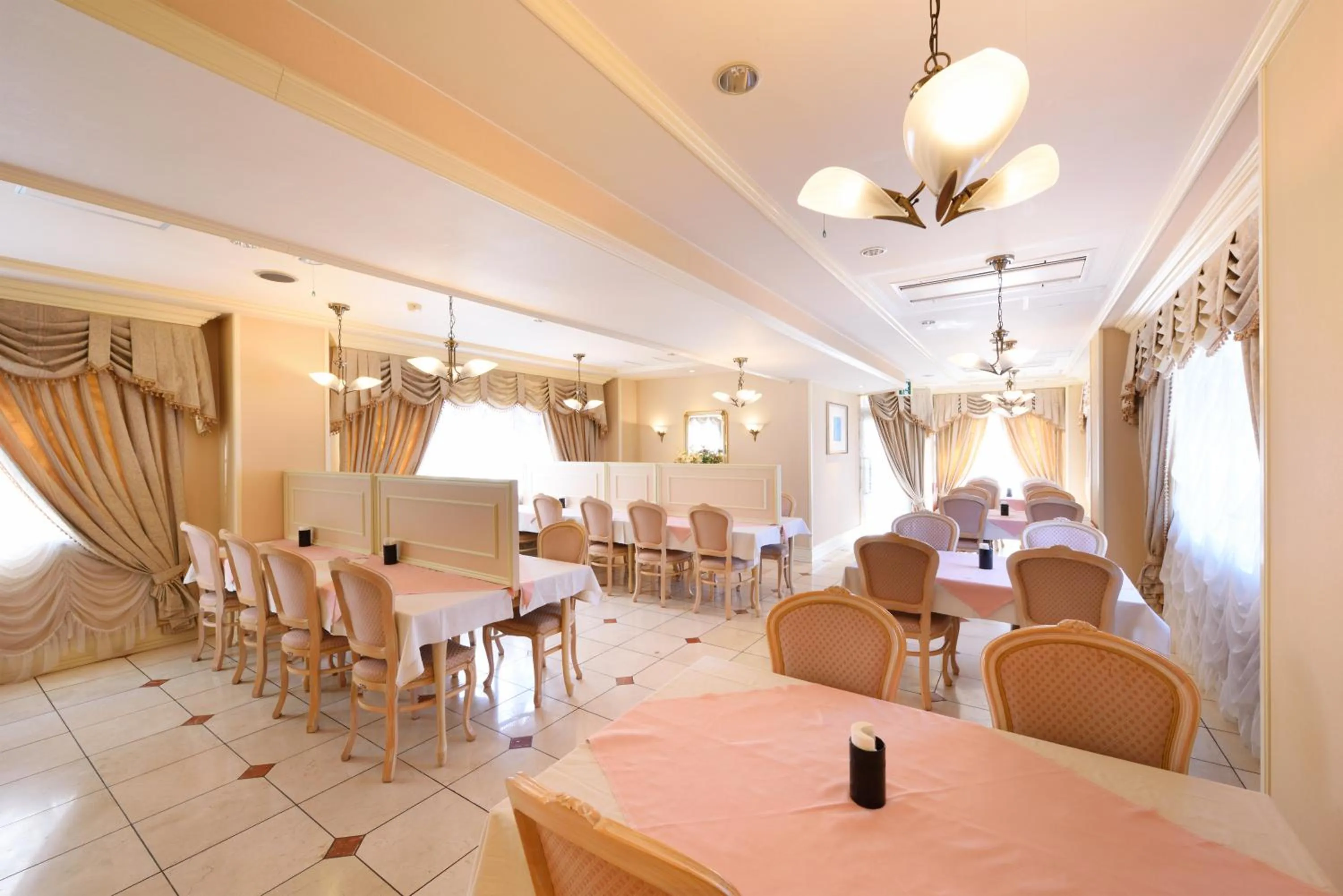 Restaurant/places to eat in Hotel Capital in Yamagata