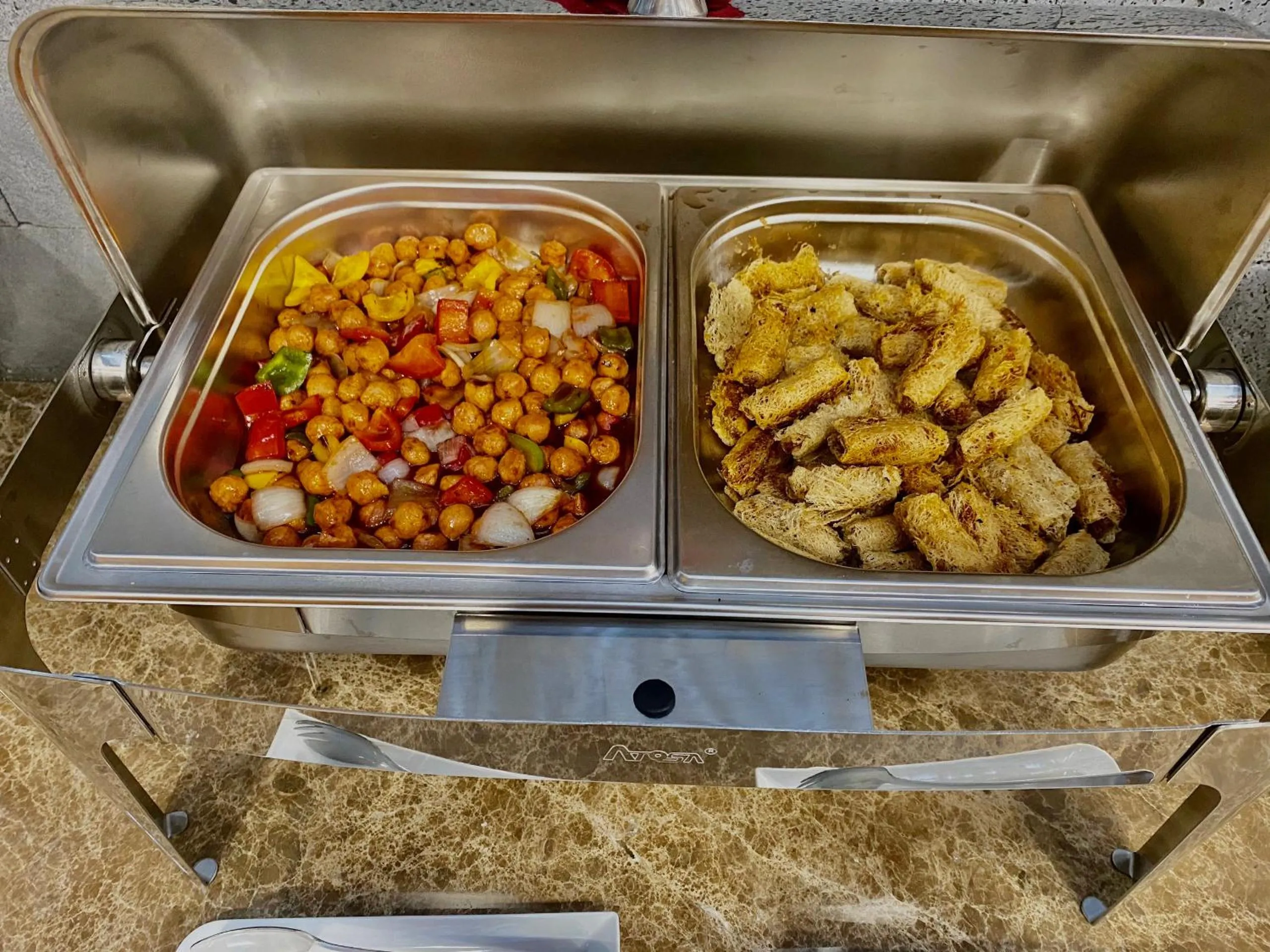 Food and drinks in Royal Khanh Hotel