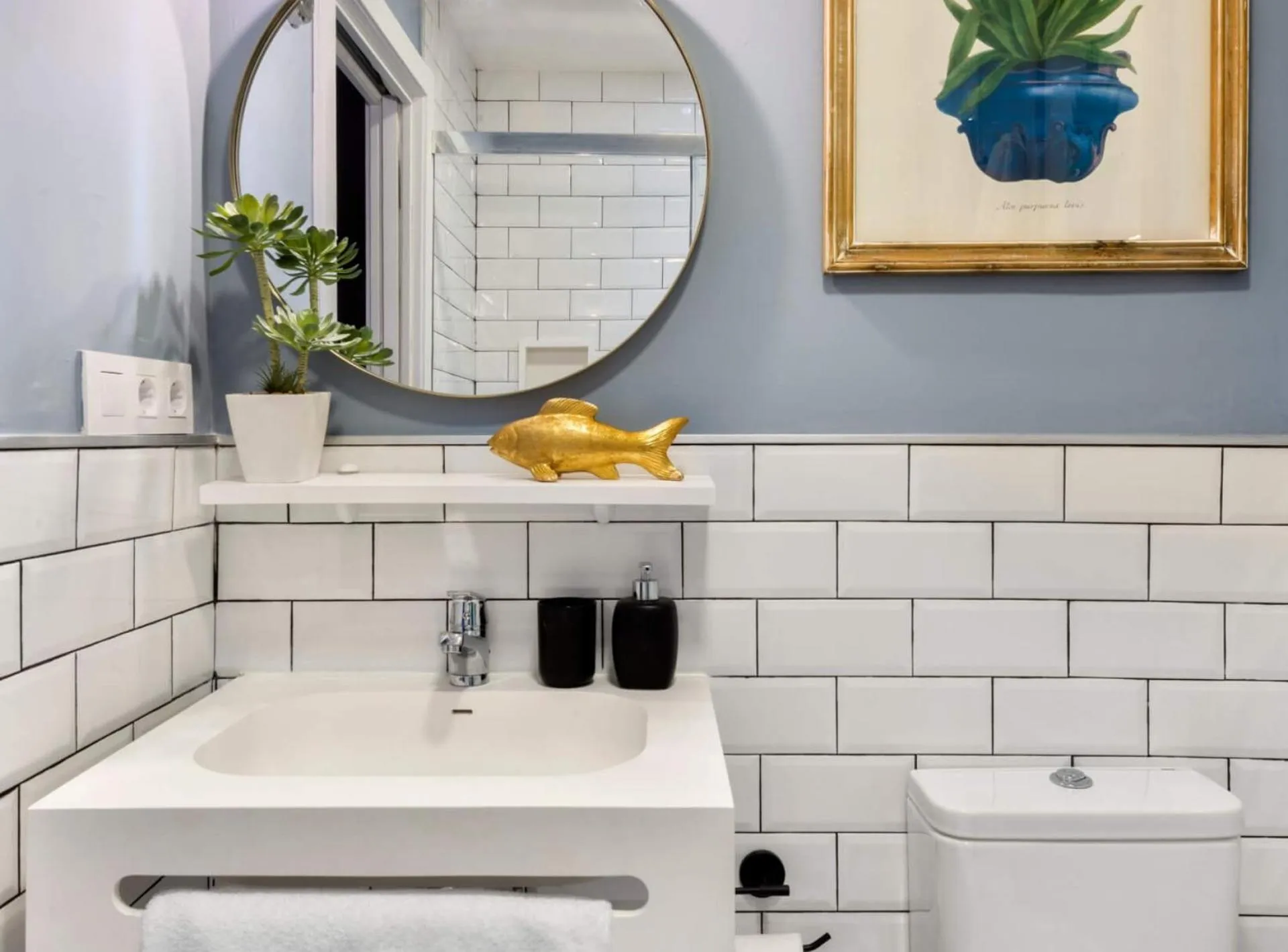 Bathroom in Casa Sevilla 1855 Suites by Época