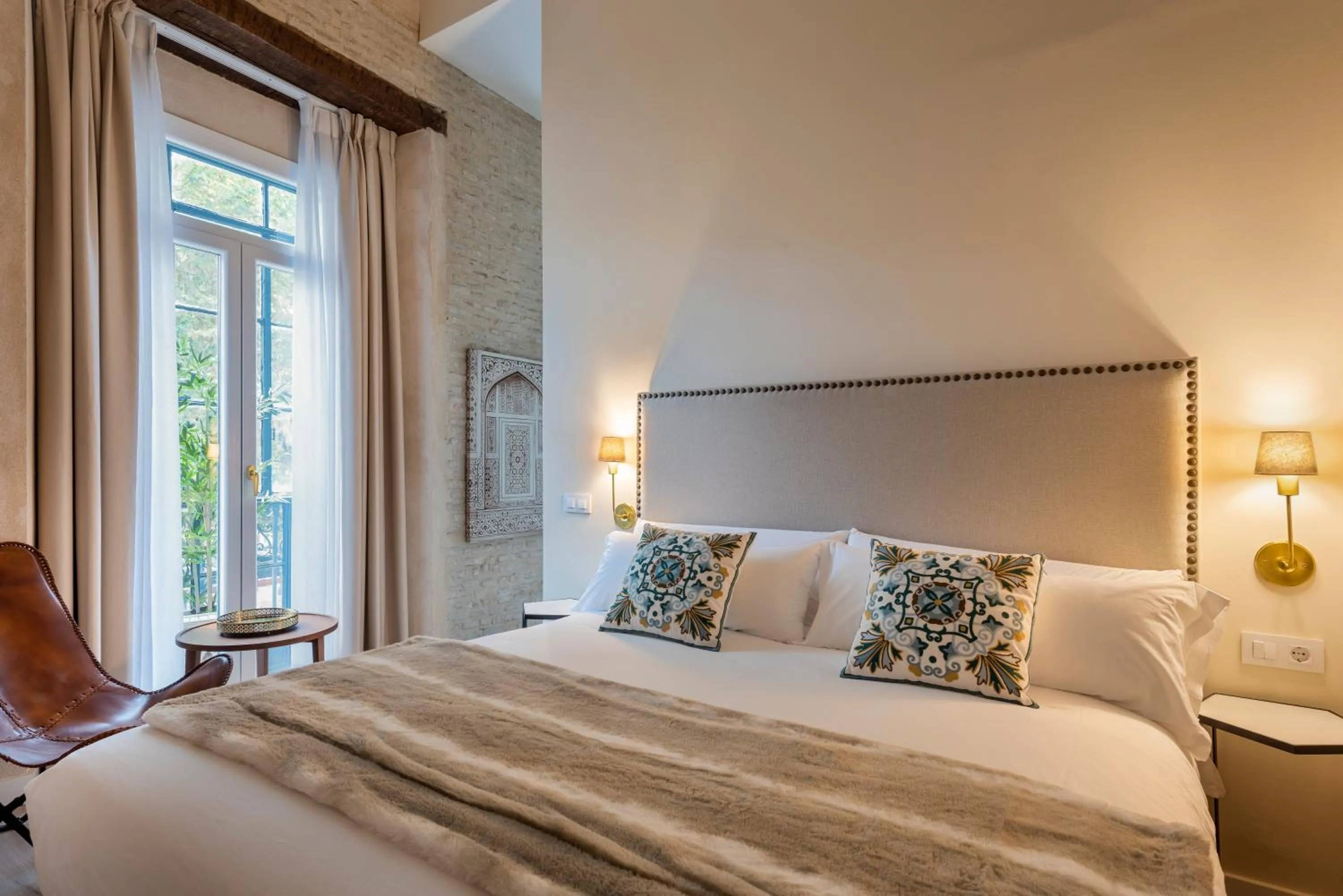 Bed in Casa Sevilla 1855 Suites by Época