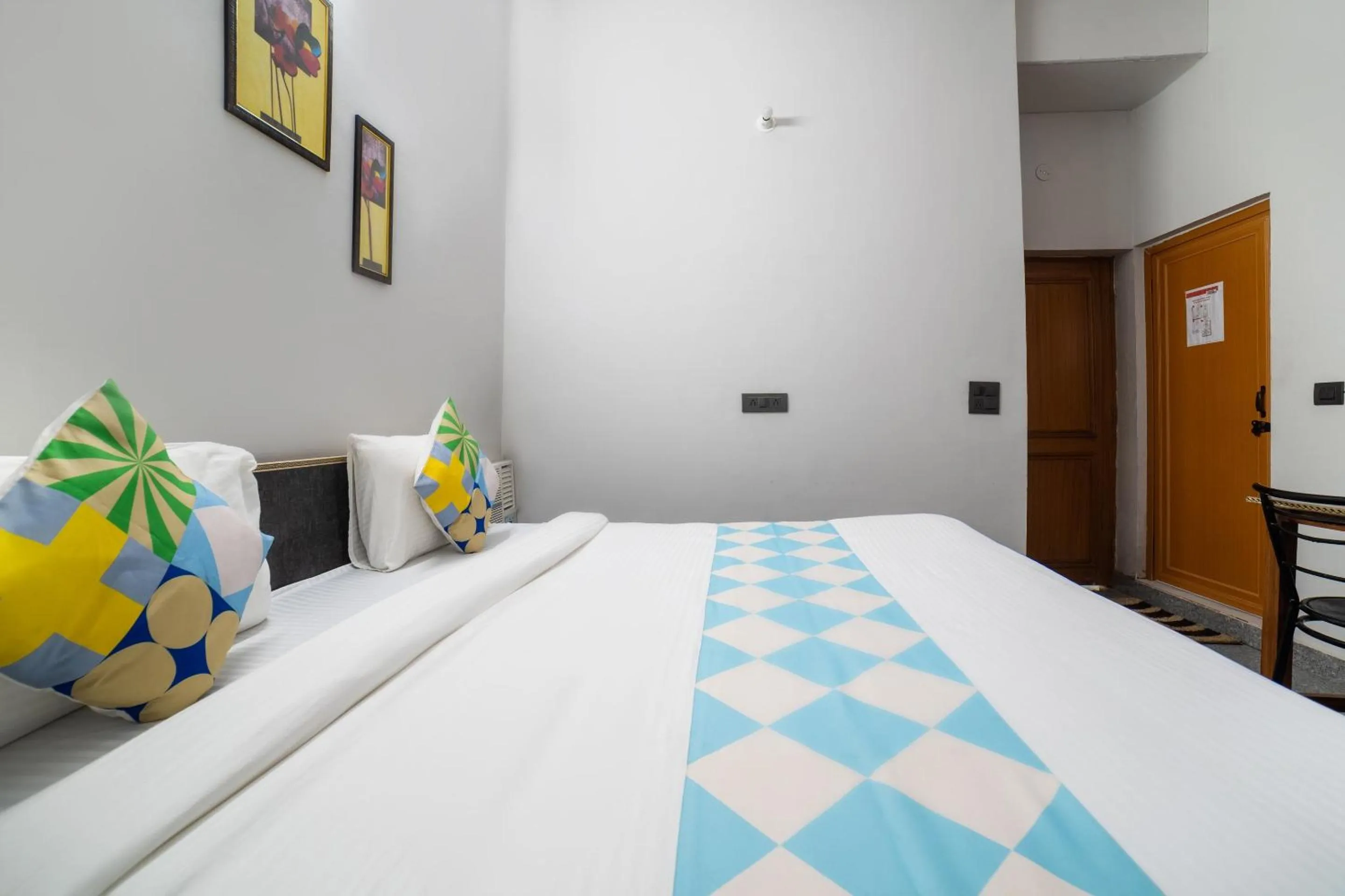 Bedroom, Bed in Hotel O Home Gautam Homestay