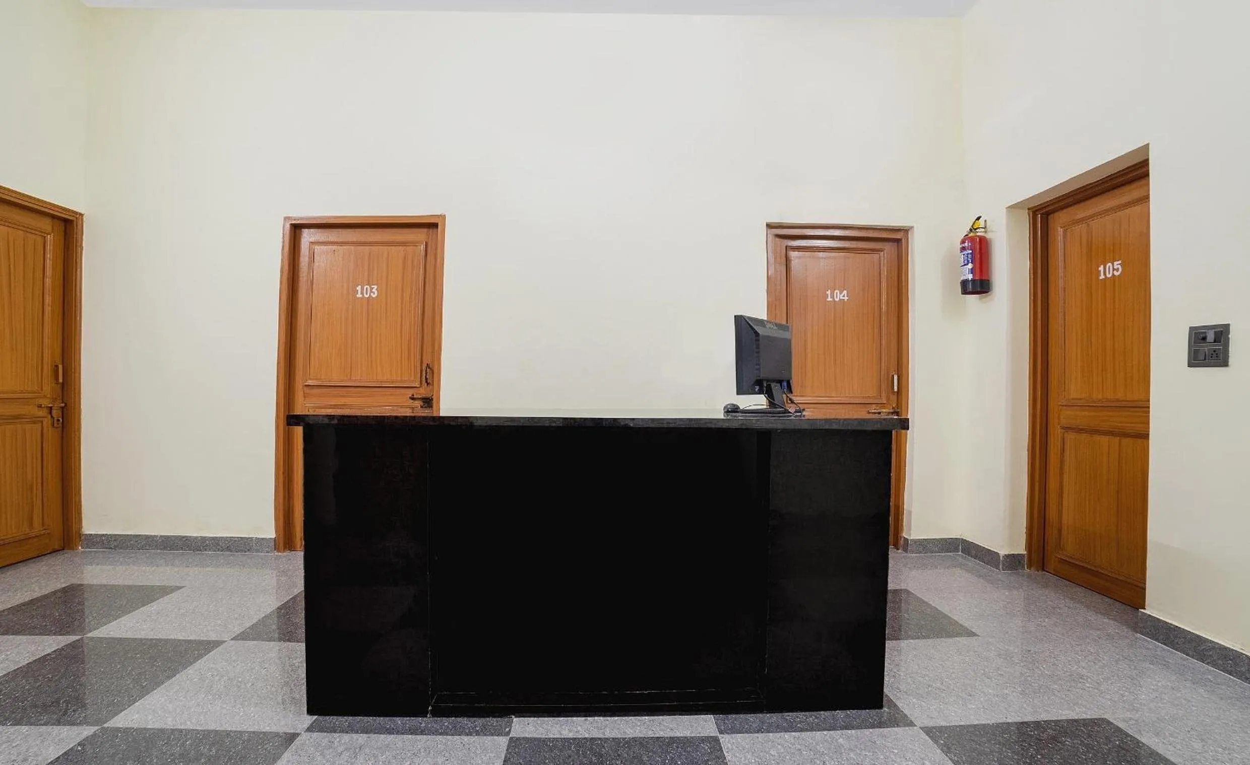 Lobby or reception in Hotel O Home Gautam Homestay