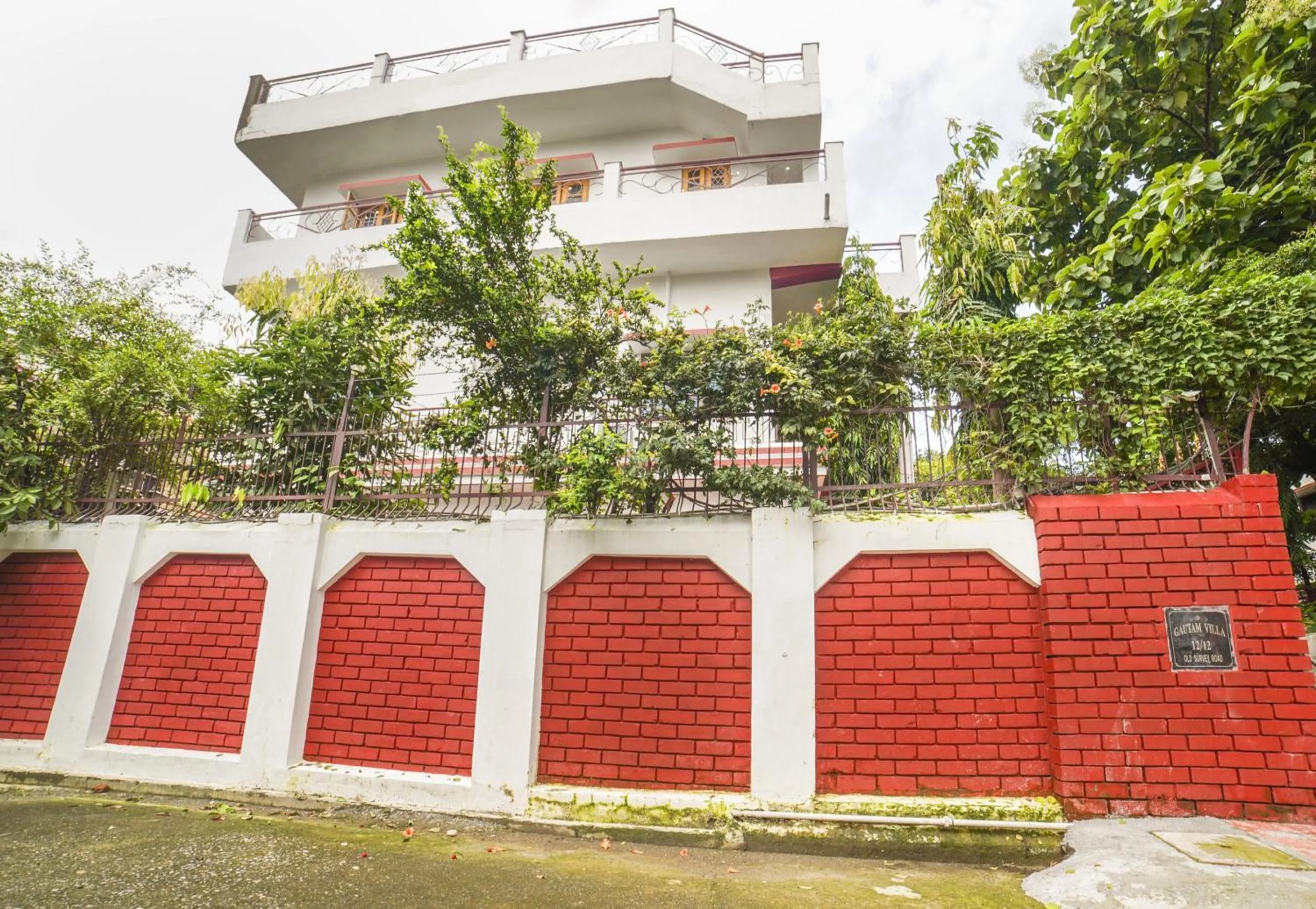 Facade/entrance in Hotel O Home Gautam Homestay