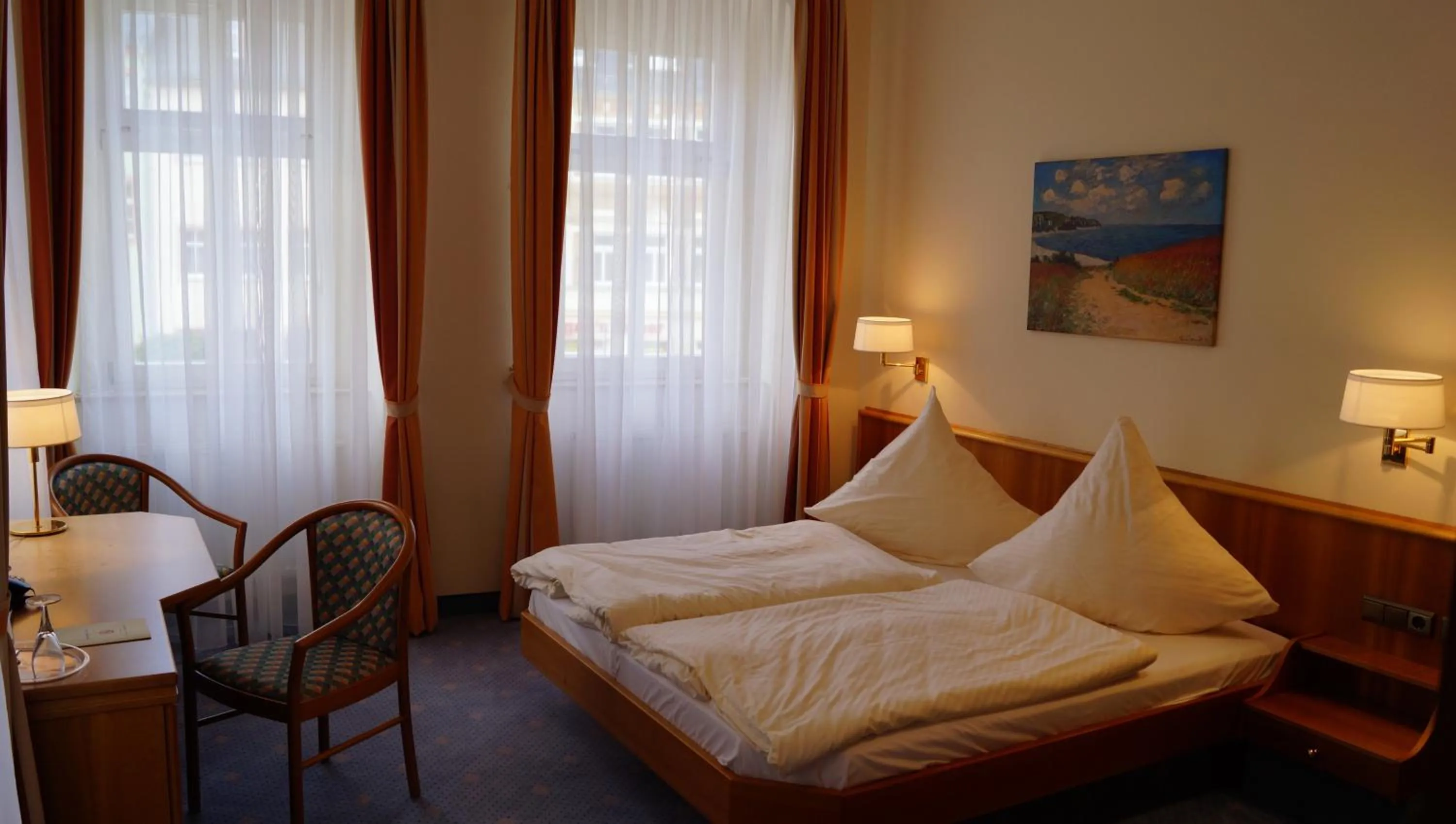 Photo of the whole room, Bed in Hotel Goldener Löwe