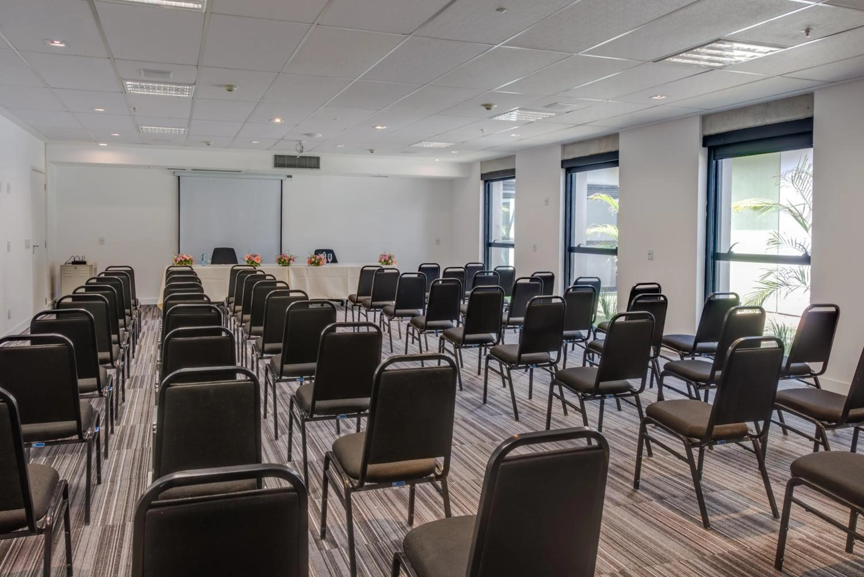 Business facilities in Linx Galeão by Wish