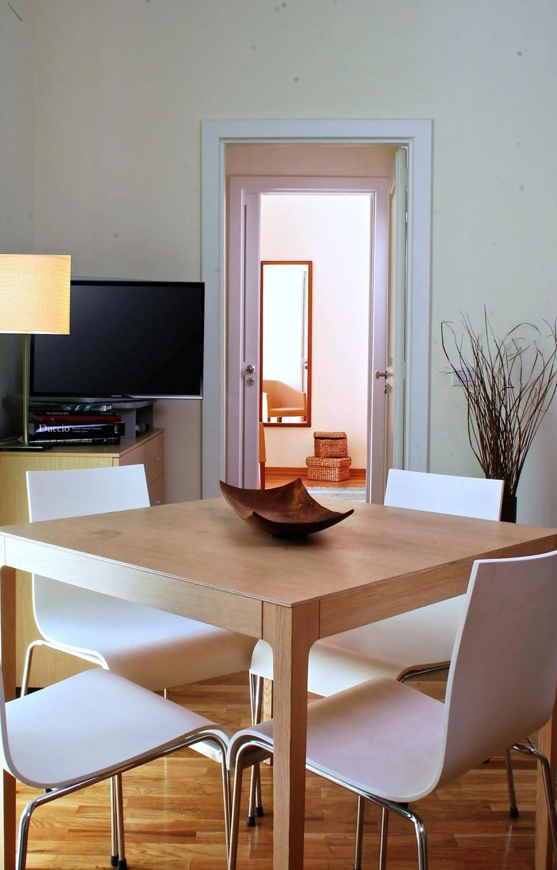 Hiking in Corso Italia Suites