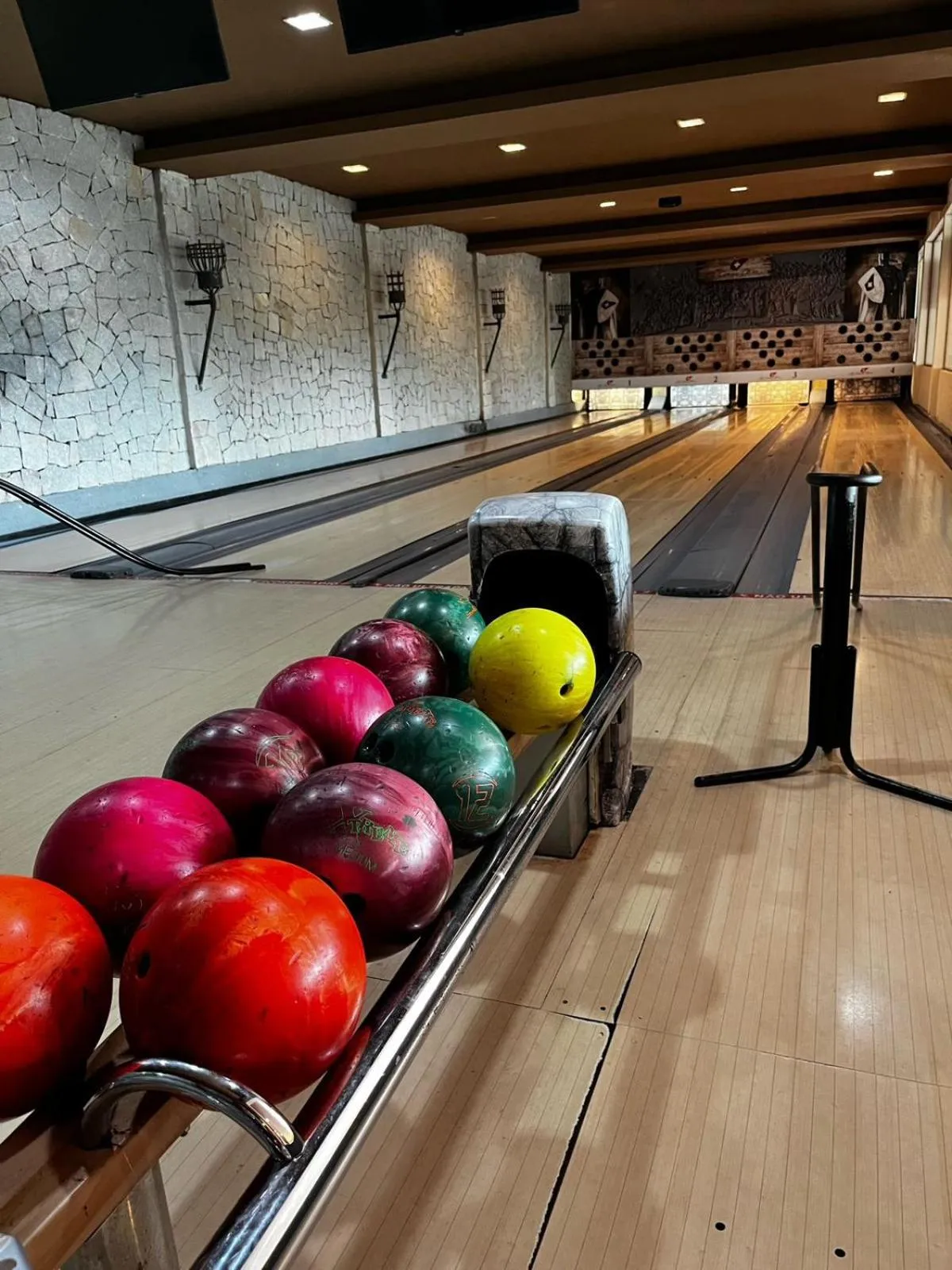 Bowling in Village Le Canton