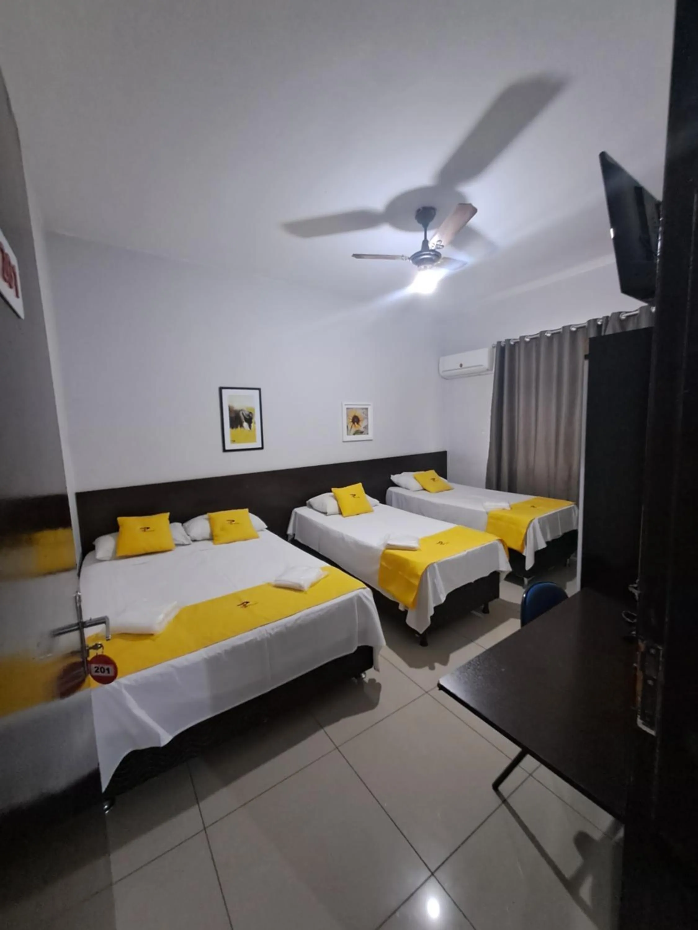 Bed in Hotel Panorama, Cuiabá