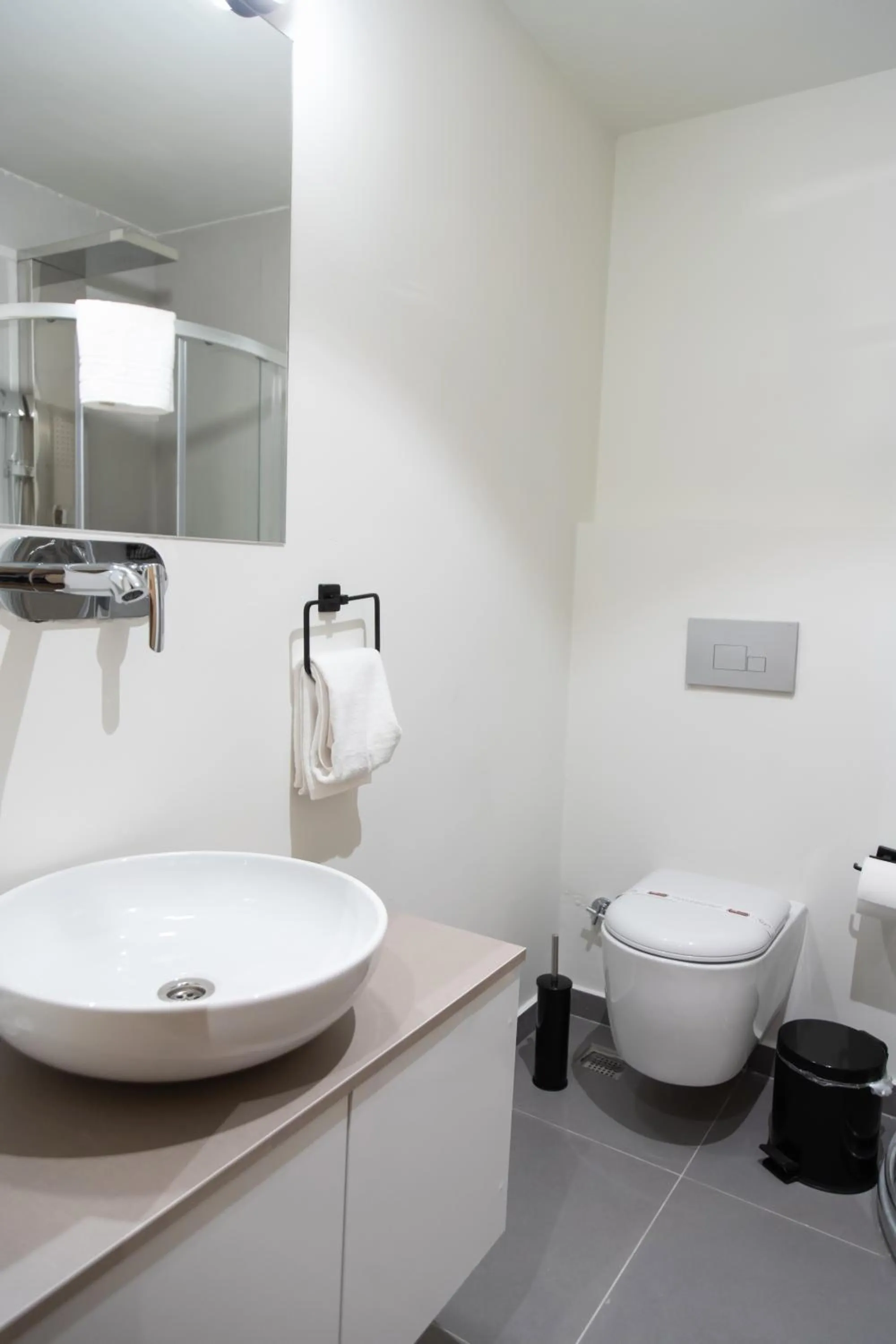 Toilet in INN HOUSE LOFT SPA