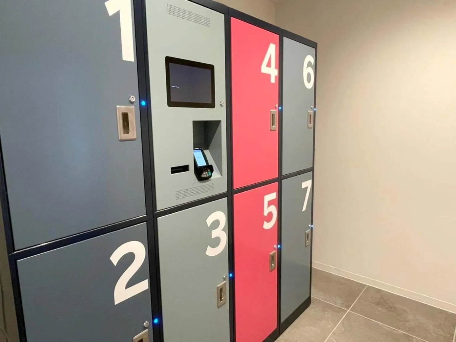 Rakuten STAY Osaka Station North Deluxe Fourth