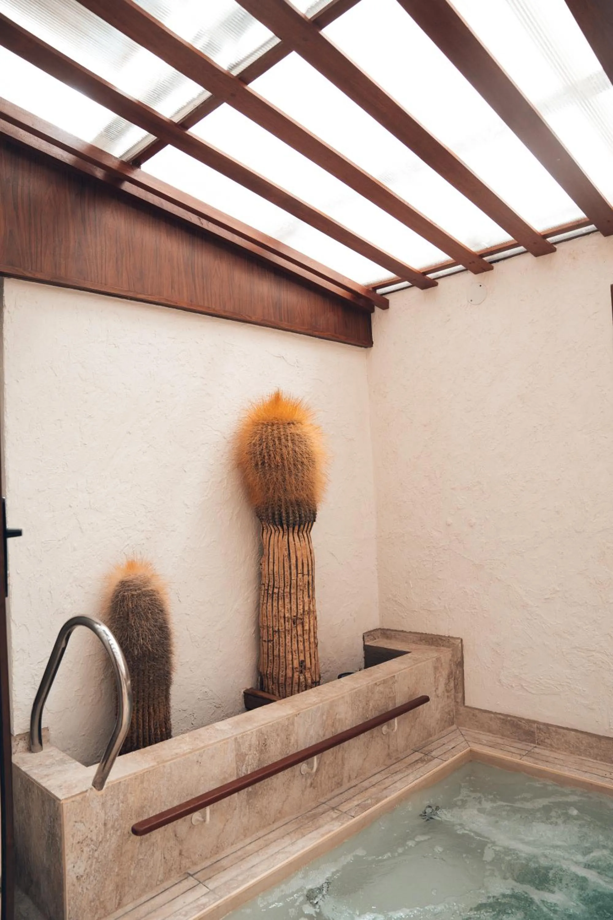 Swimming pool in Hotel Jardines de Uyuni