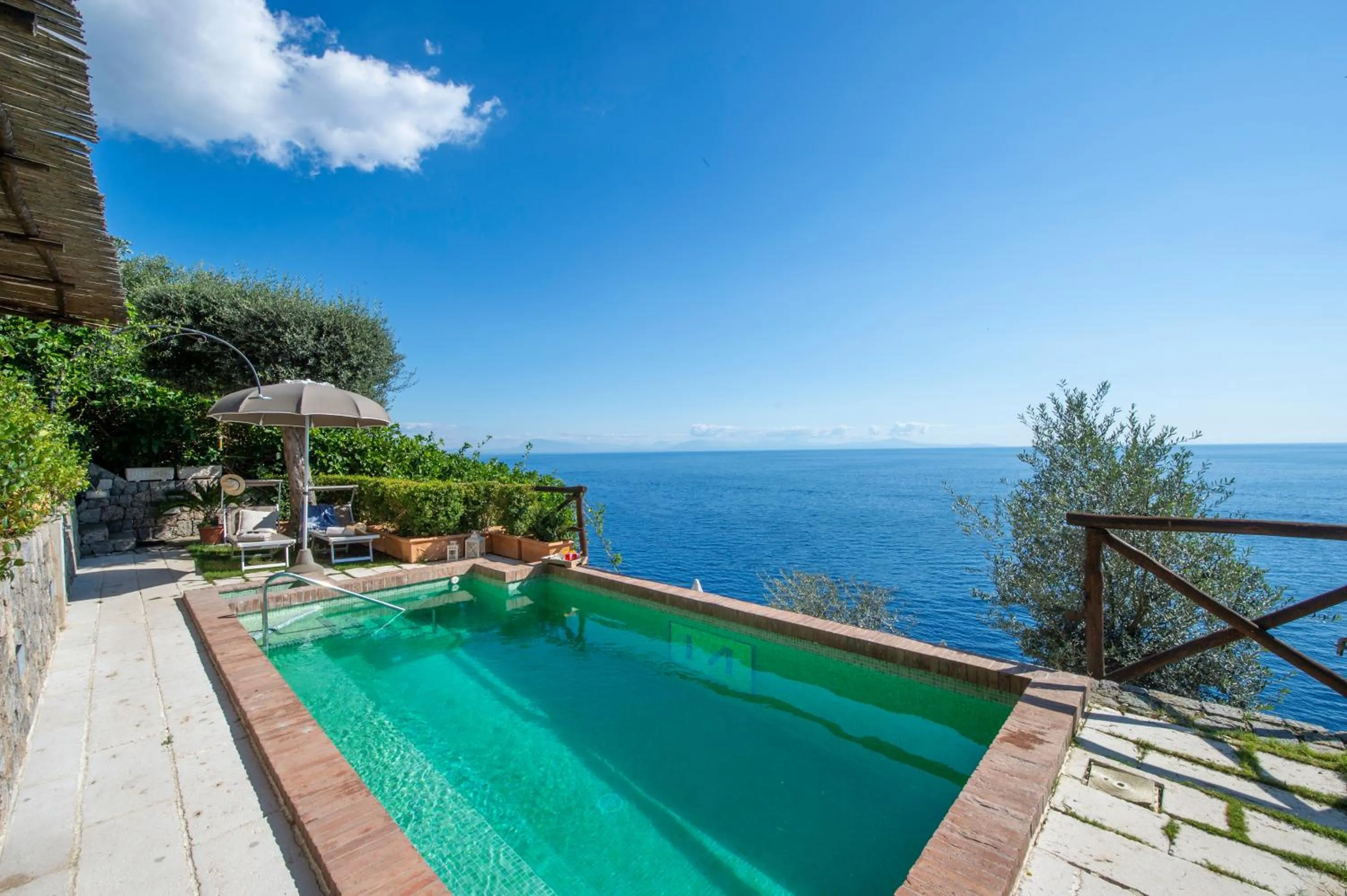 Swimming pool in La Maurella