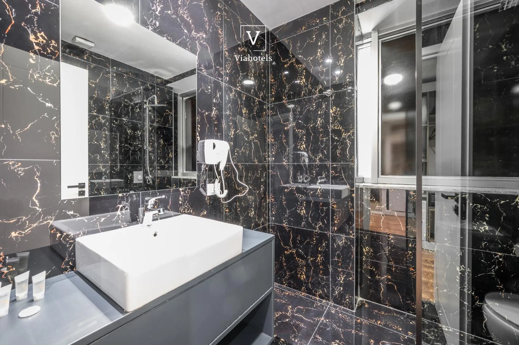 Shower in VH Eurostar Tirana Hotel Congress & Tirana Spa