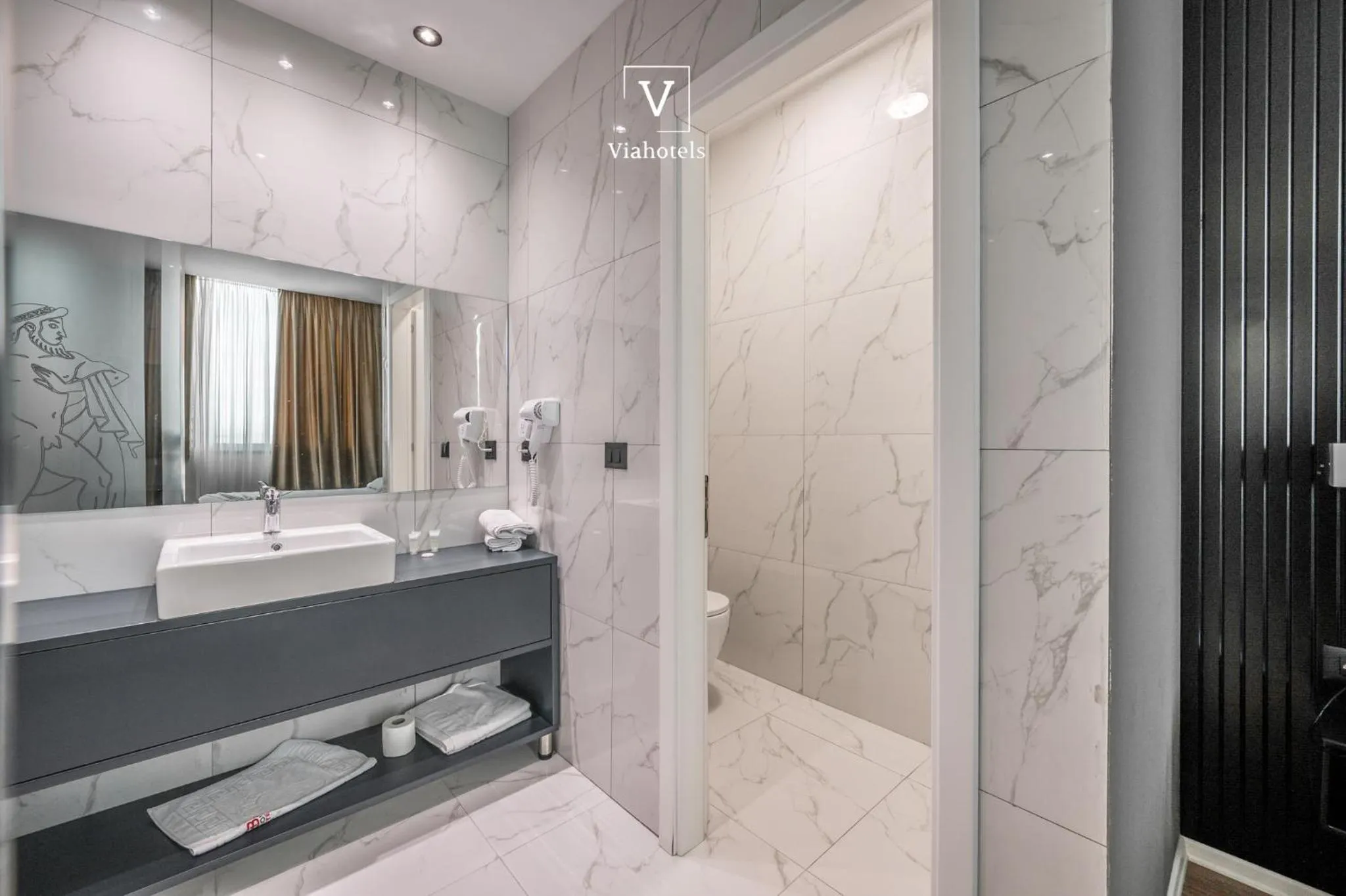 Shower in VH Eurostar Tirana Hotel Congress & Tirana Spa