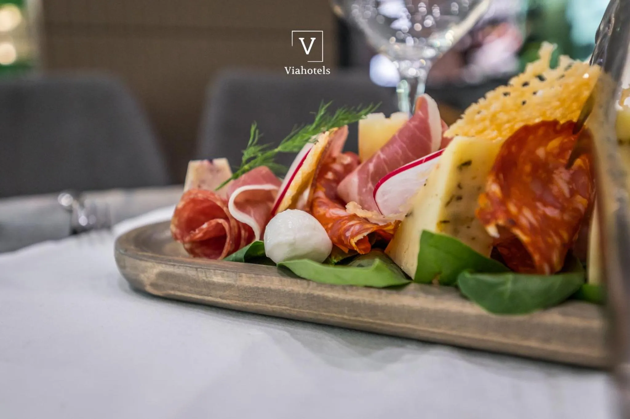 Restaurant/places to eat in VH Eurostar Tirana Hotel Congress & Tirana Spa