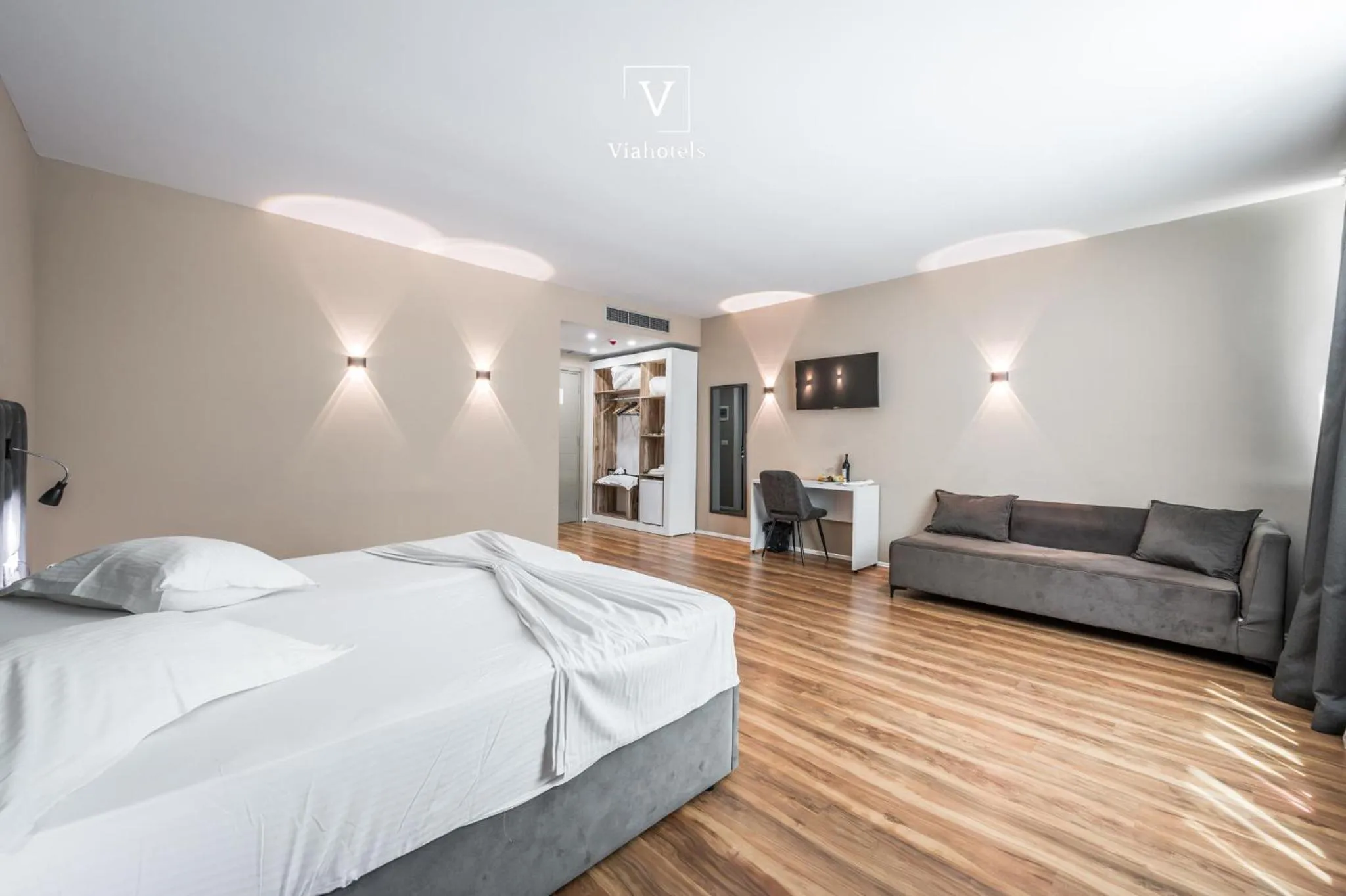 Bed in VH Eurostar Tirana Hotel Congress & Tirana Spa