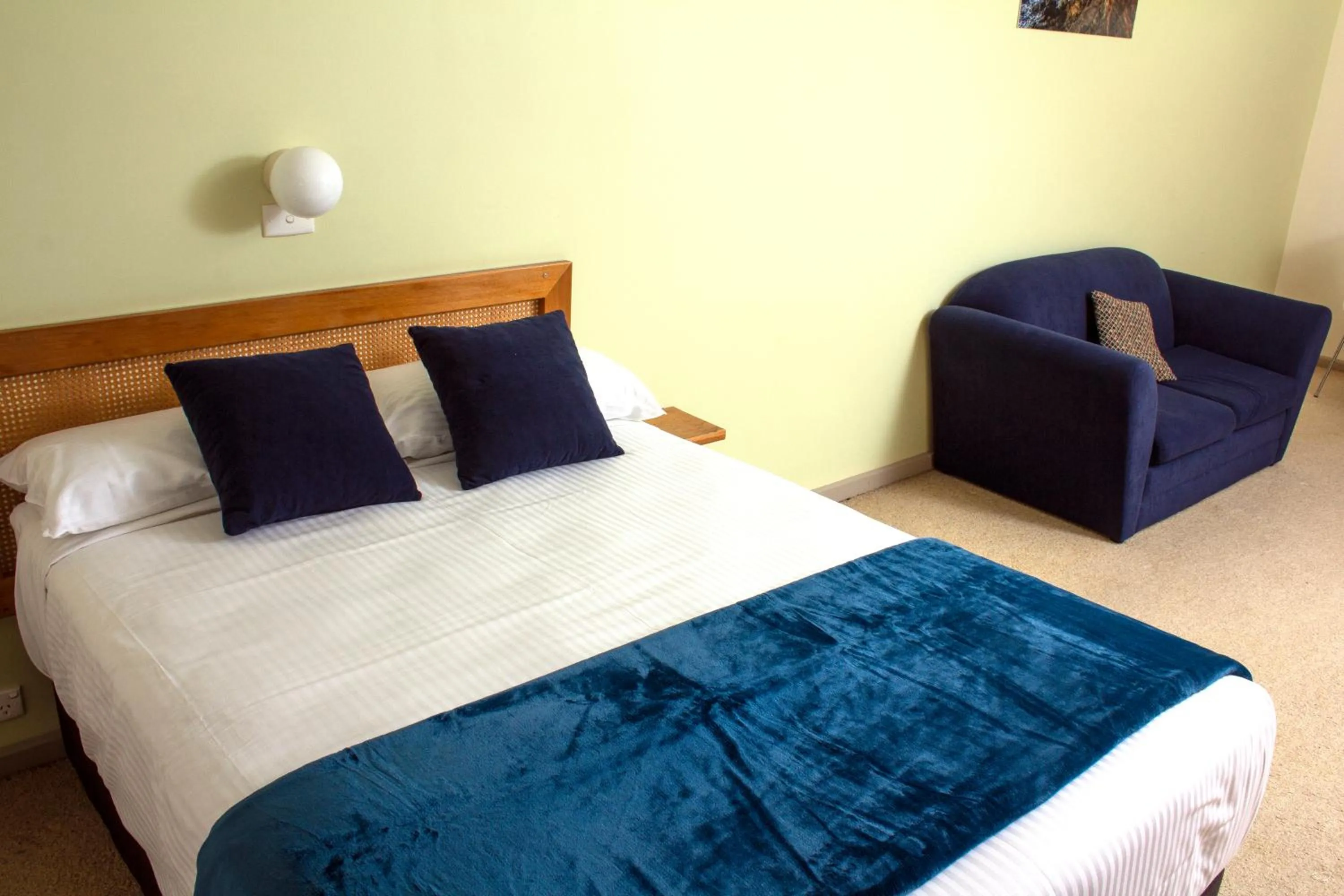 Bed in Second Valley Cottages and Lodge