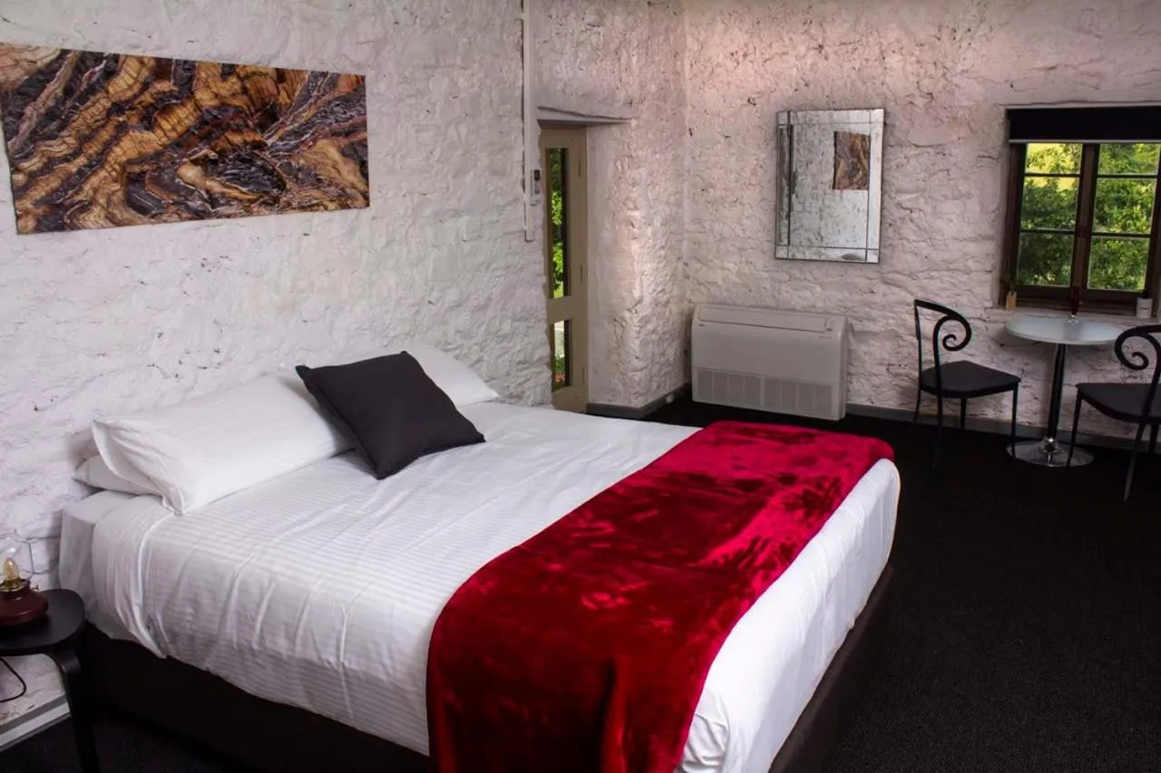 Bed in Second Valley Cottages and Lodge