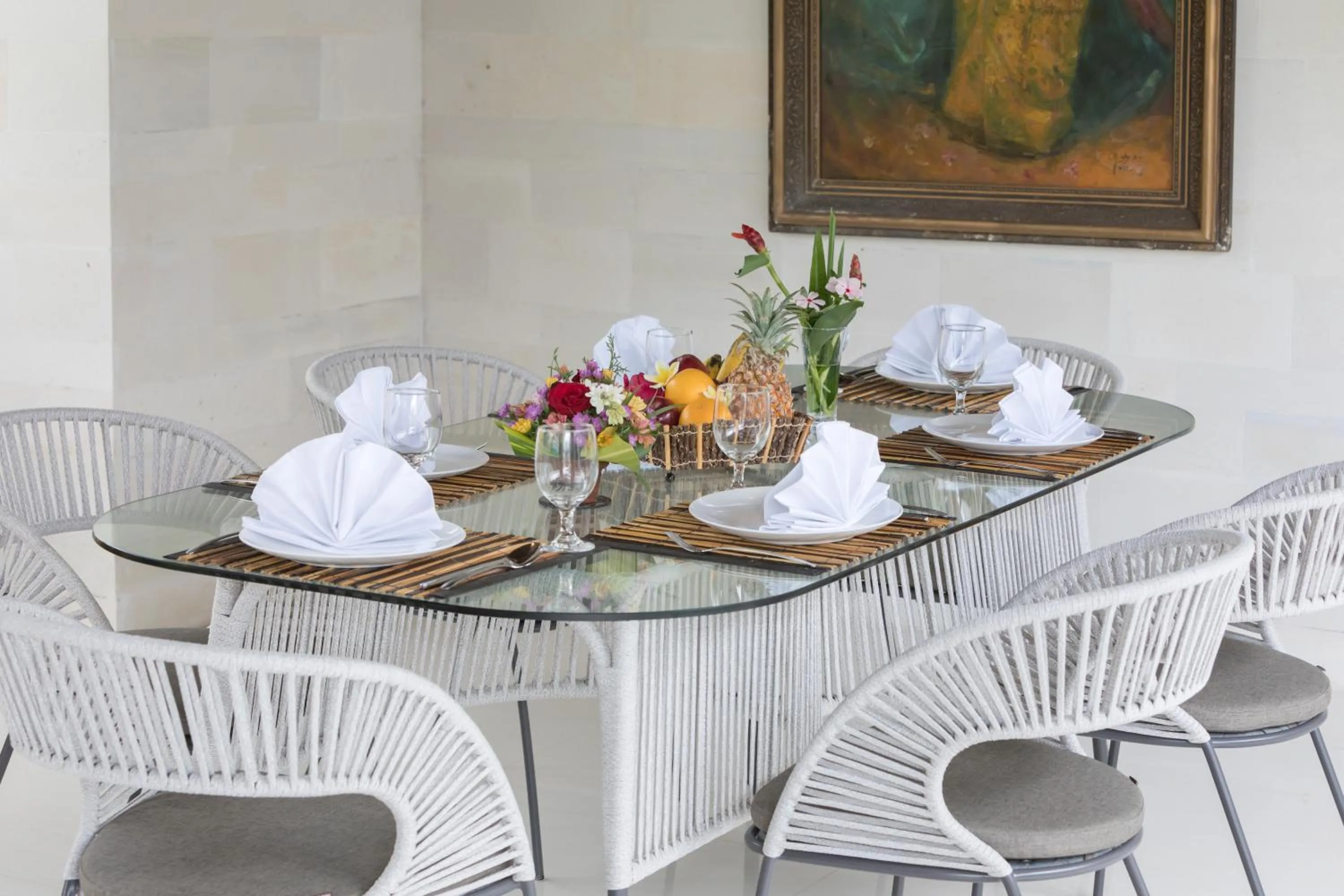 Restaurant/places to eat in Villa Ciwuwi Balangan by Nagisa Bali