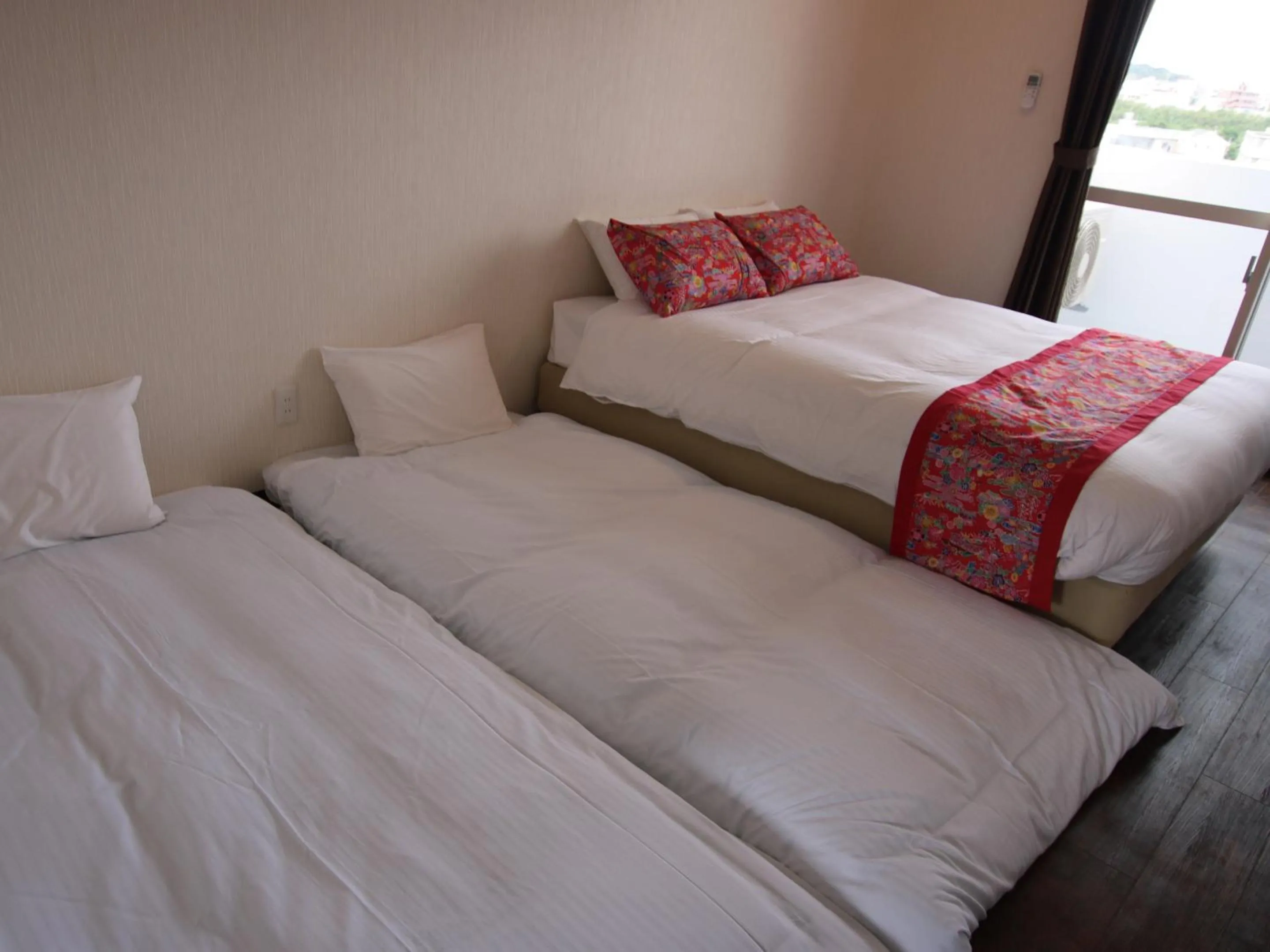 Bed in AMAWARI HOTEL -SEVEN Hotels and Resorts-