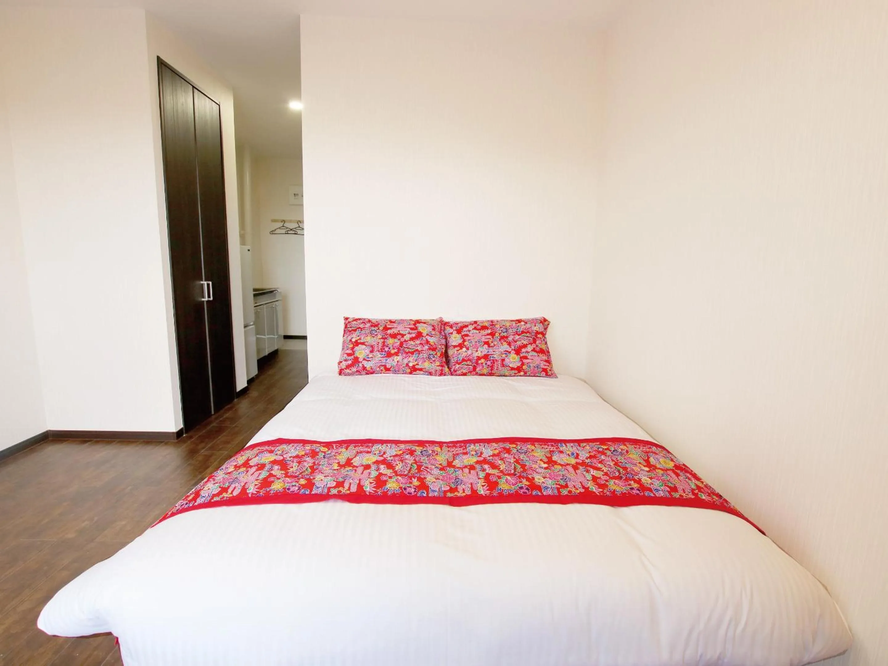 Bed in AMAWARI HOTEL -SEVEN Hotels and Resorts-