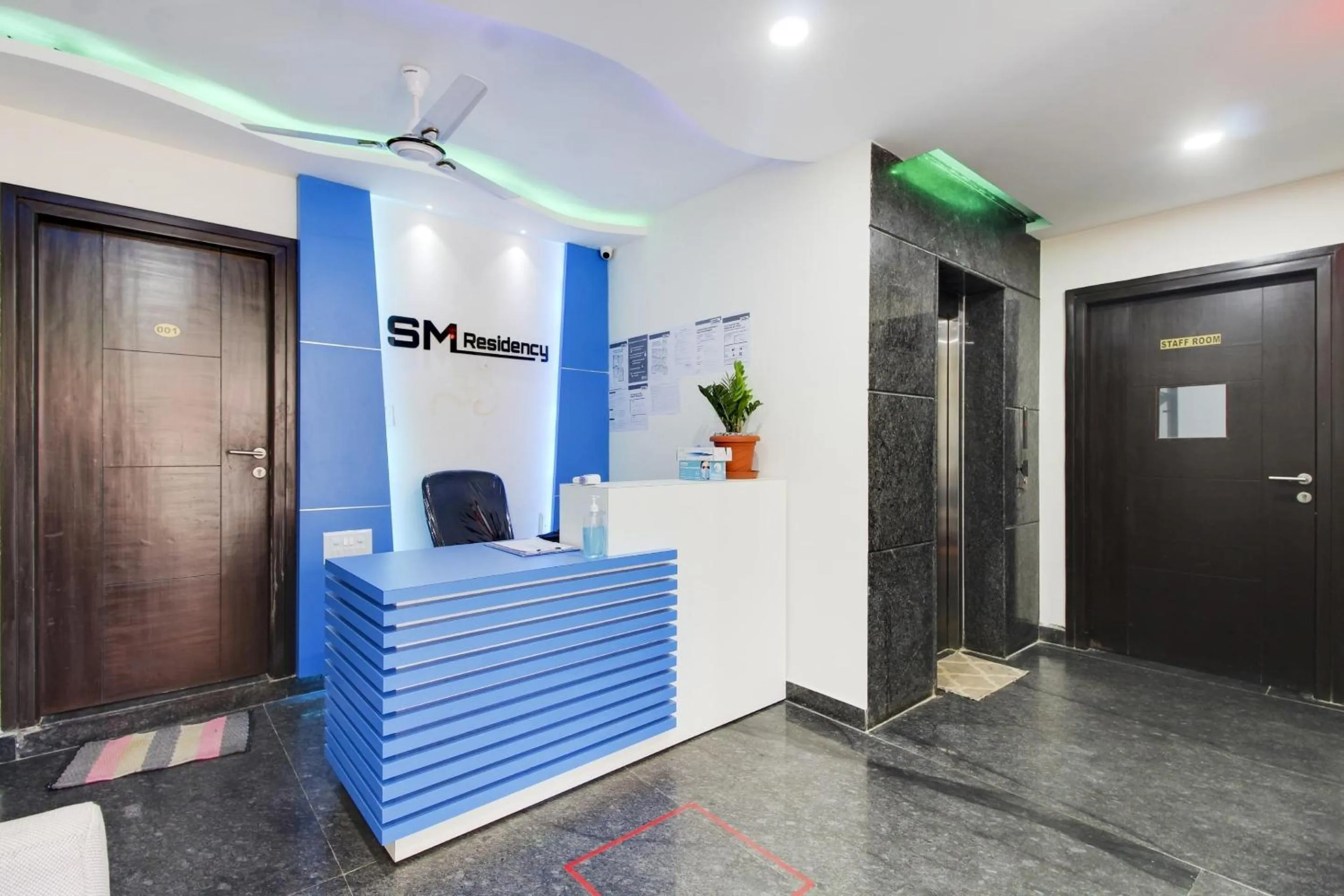 Lobby or reception in Hotel O Sm Residency