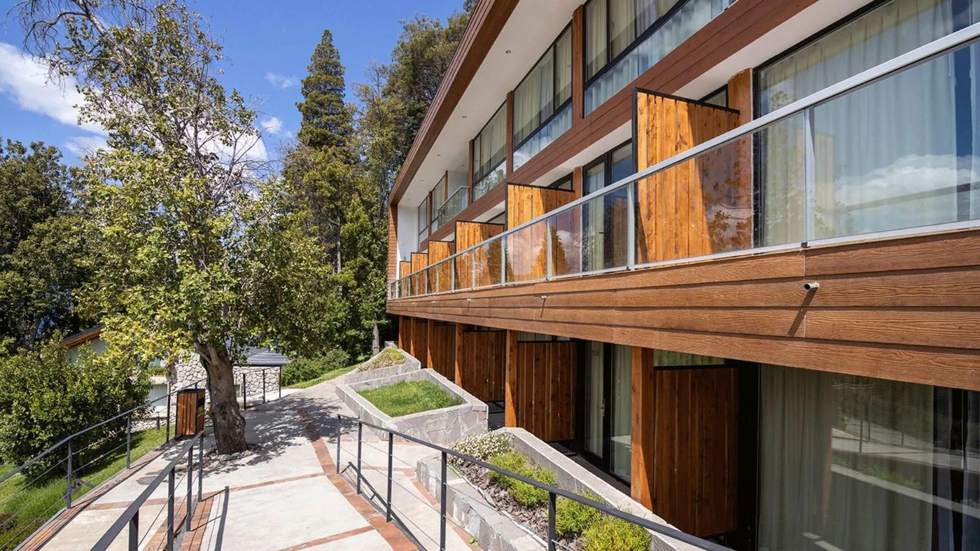 Property building in Hotel Alto Traful