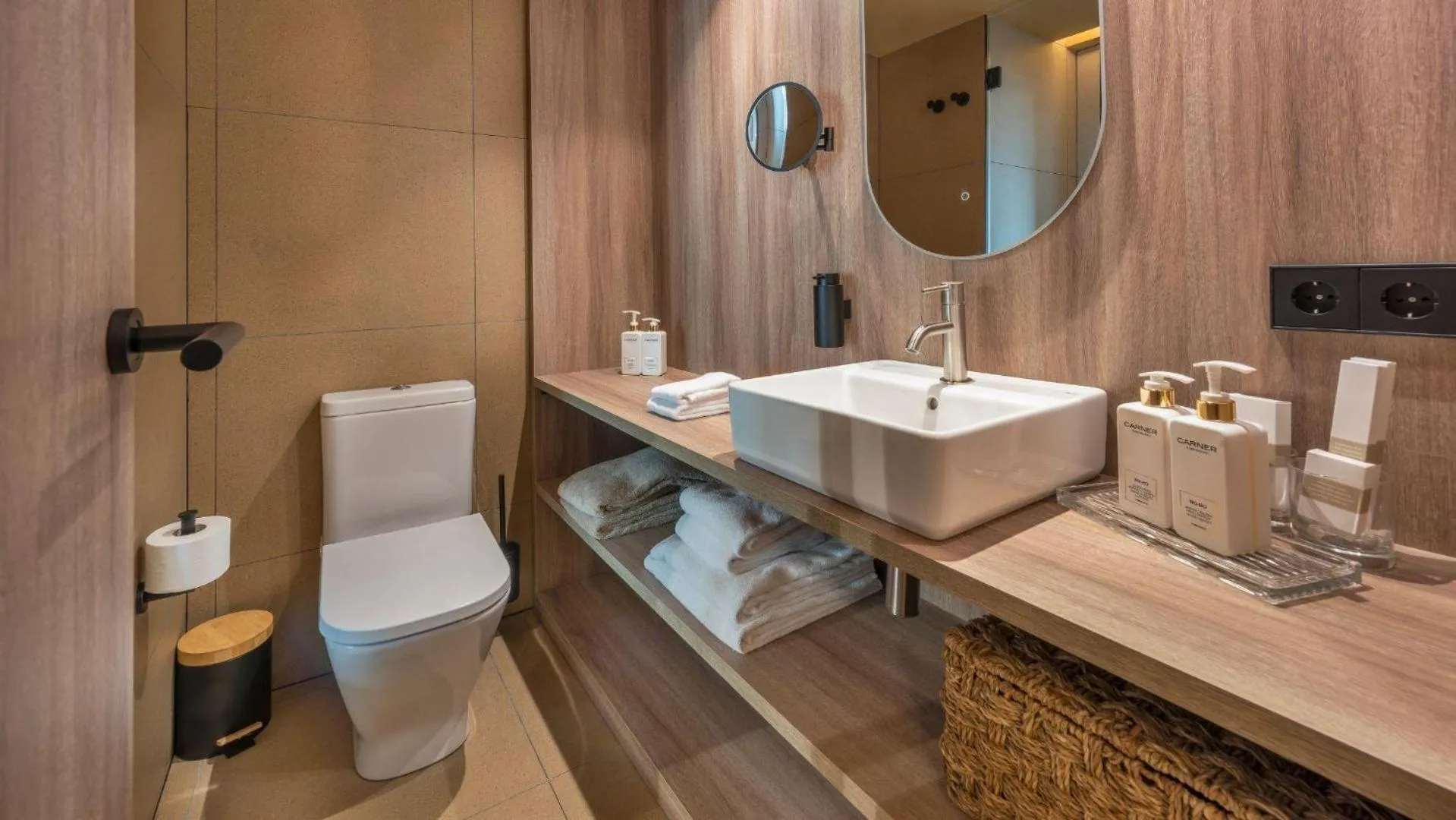 Toilet in Aubamar Palma Resort