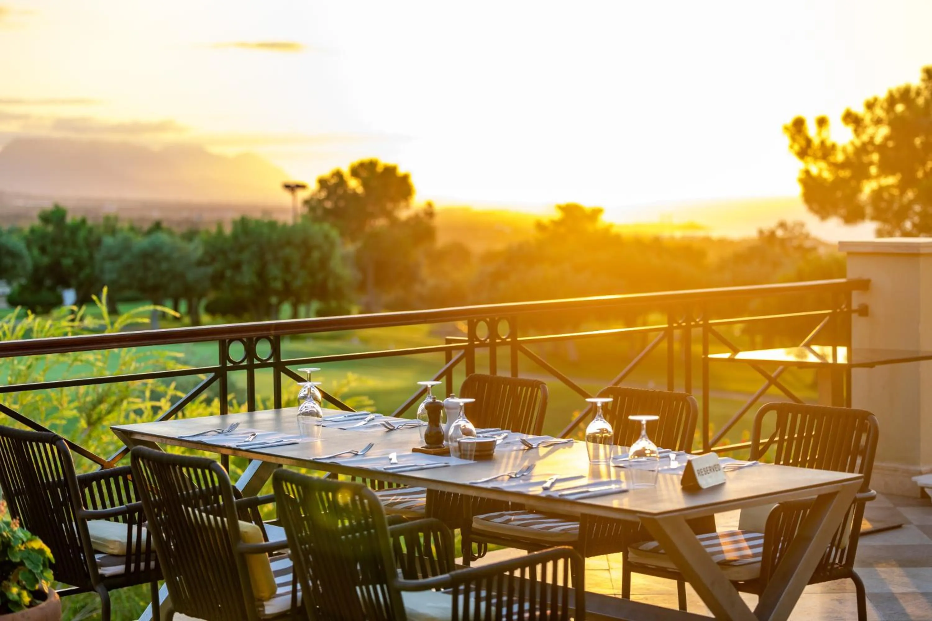 Restaurant/places to eat in Korineum Golf & Beach Resort