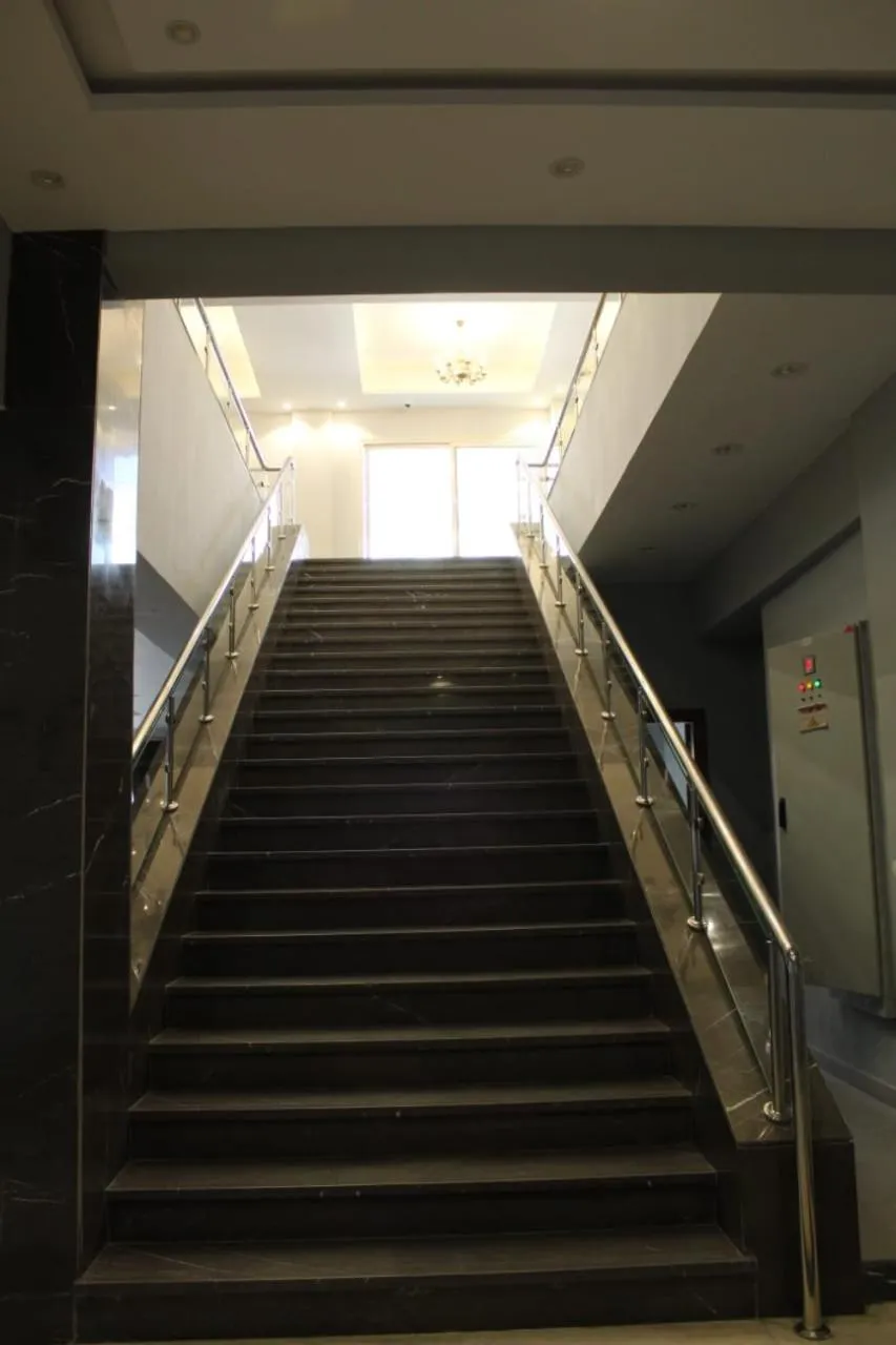 Area and facilities in Royal Jewel Al Raml Hotel