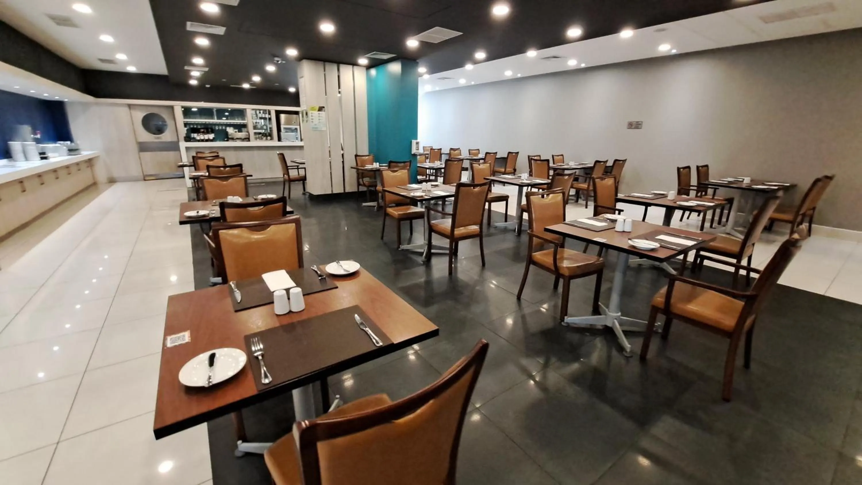 Restaurant/places to eat in Hotel Diego de Almagro Temuco Express