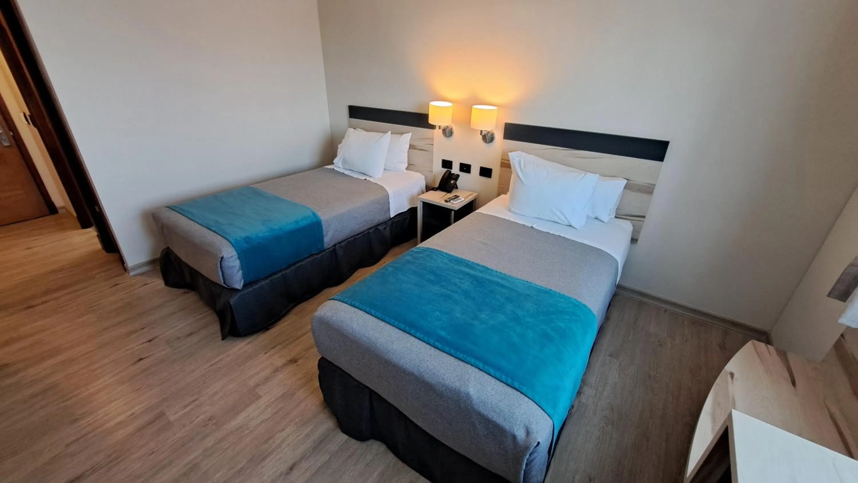 Bedroom, Bed in Hotel Diego de Almagro Temuco Express