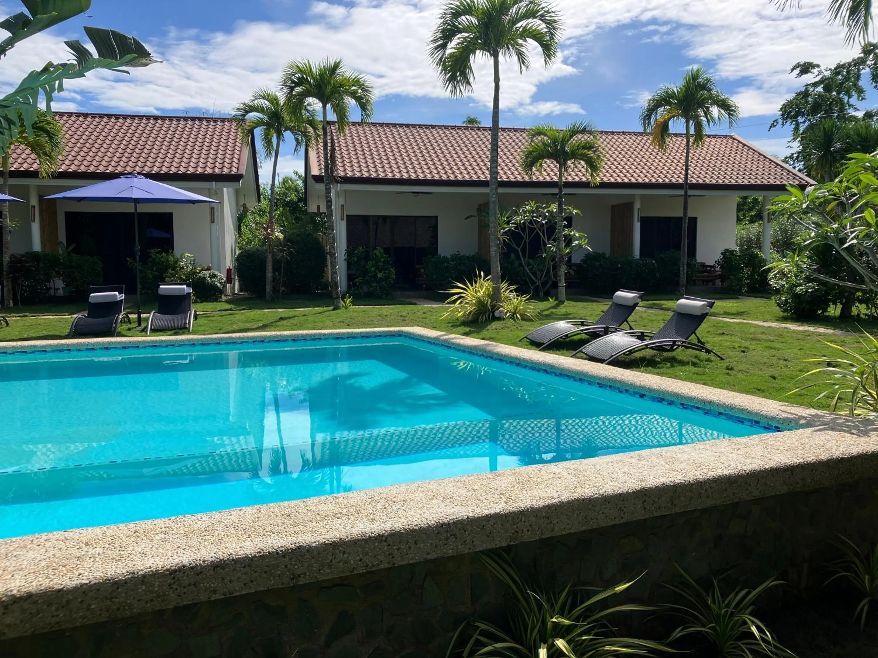 Cabagnow Seaside Resort