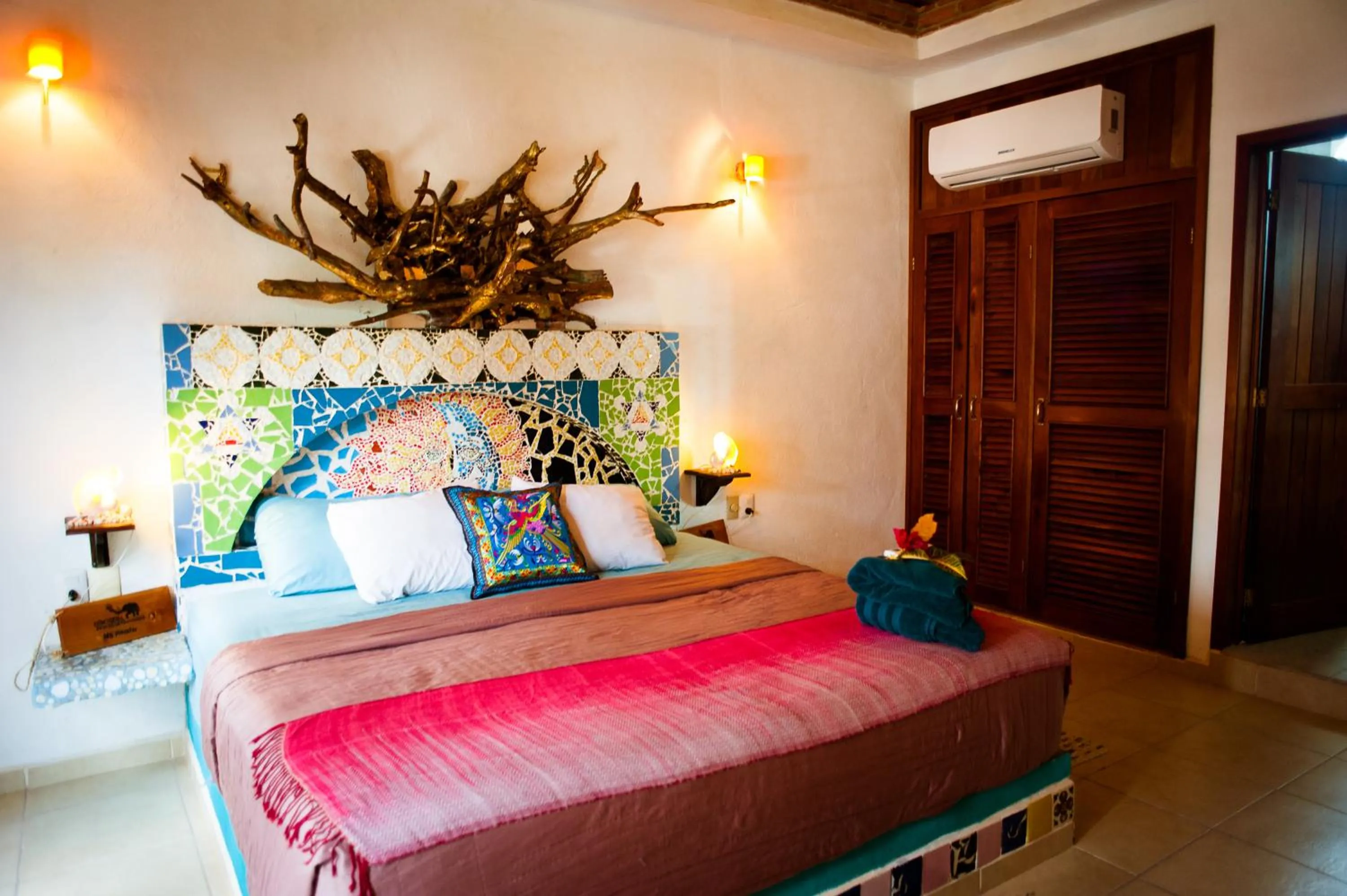 Bedroom, Bed in Nacional Beach Club & Bungalows