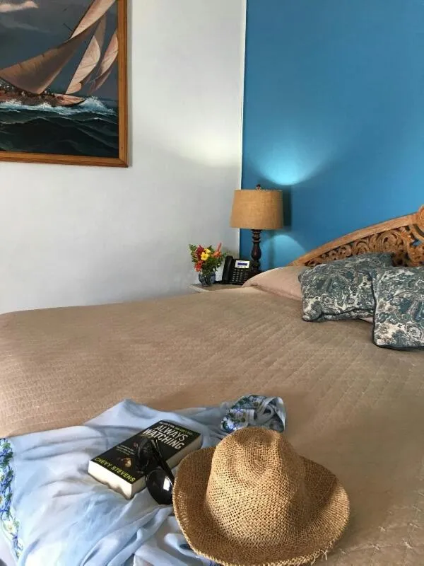 Balcony/Terrace, Bed in Paradise Beach Hotel