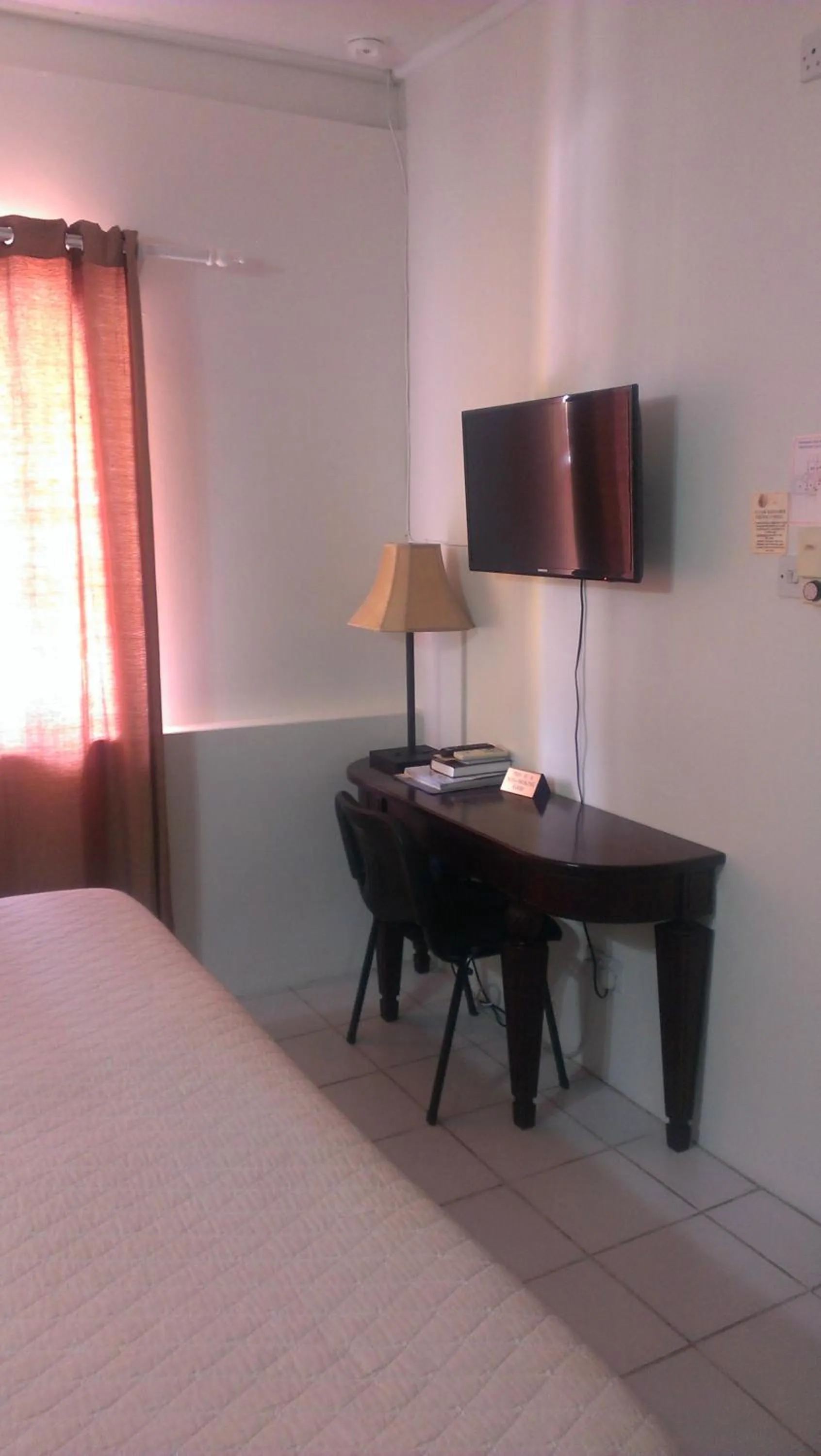 Bed in Paradise Beach Hotel