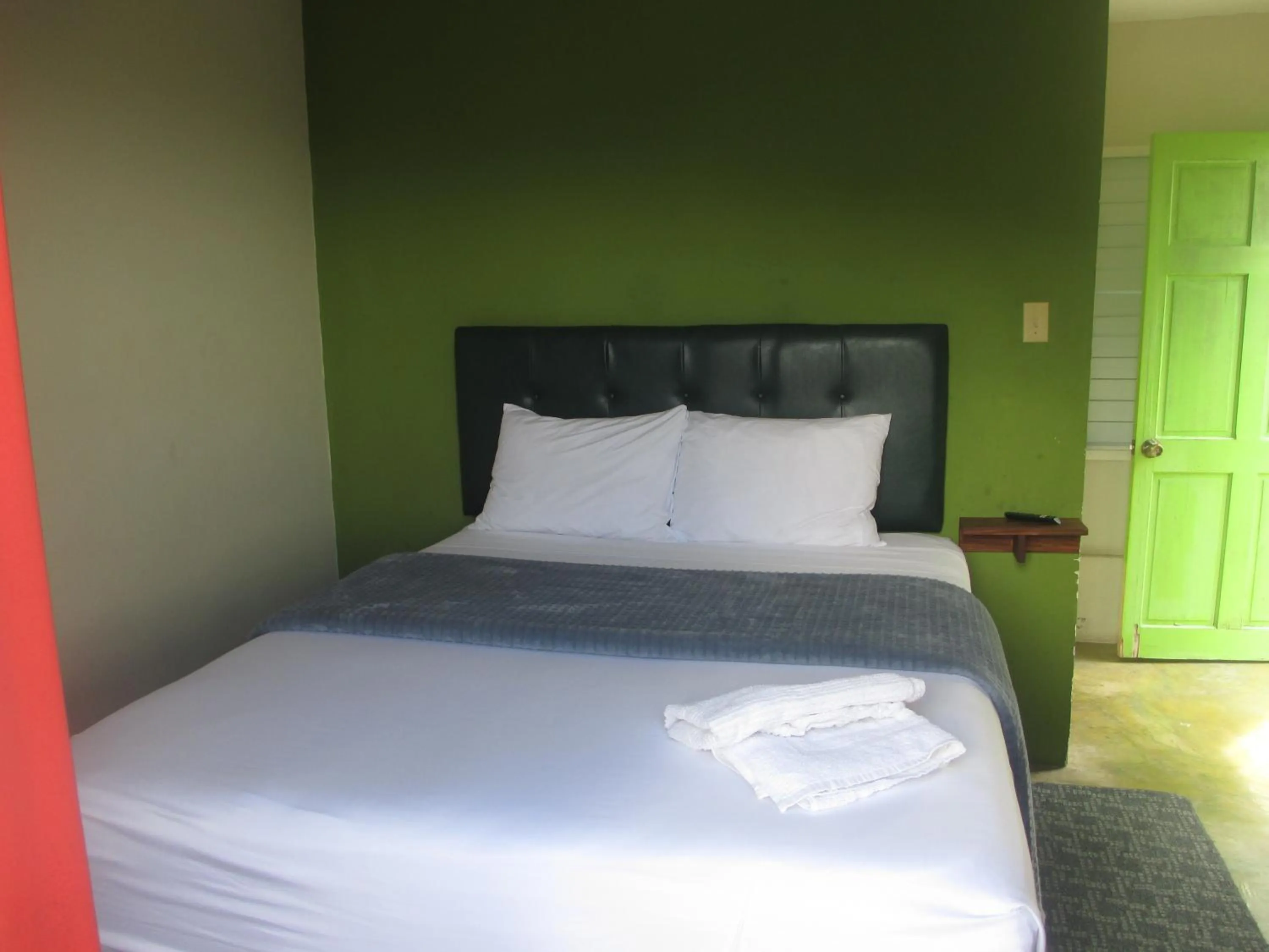 Standard Double Room with City Views in Kingsworth Bed and Breakfast