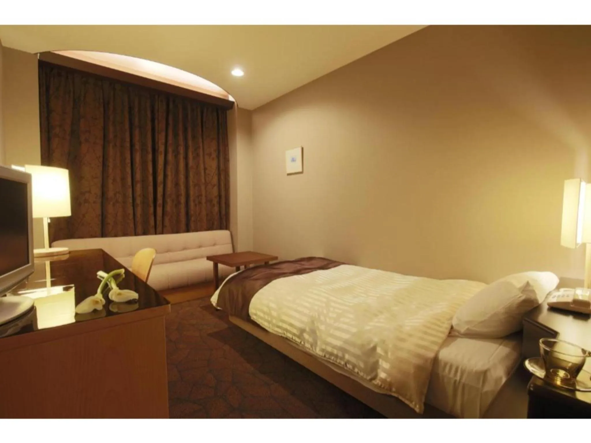 Bed in Hotel Grand Vert Gizan - Vacation STAY 95367
