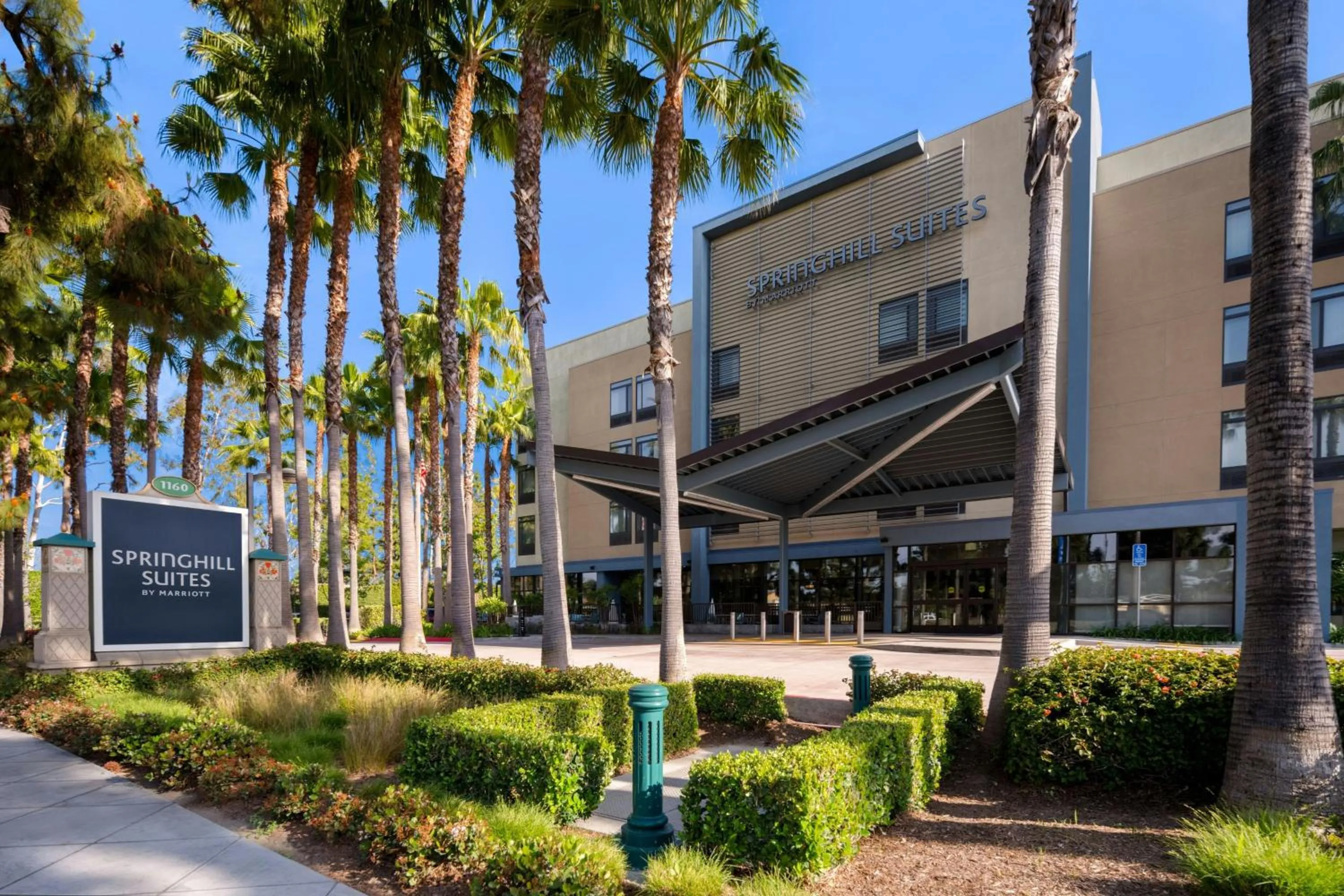 View (from property/room) in Springhill Suites by Marriott Anaheim Maingate