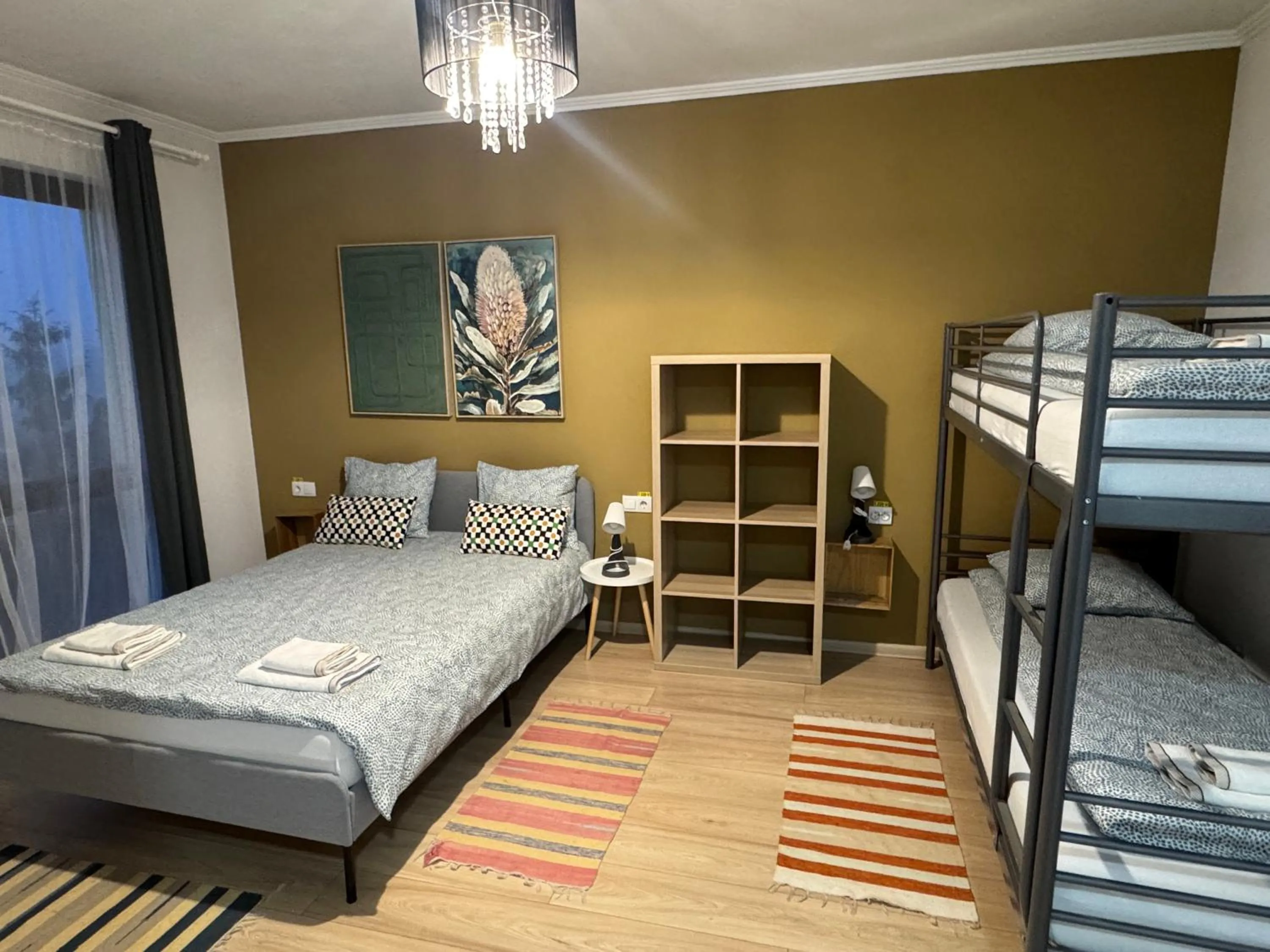 Photo of the whole room, Bed in ALPIN rooms