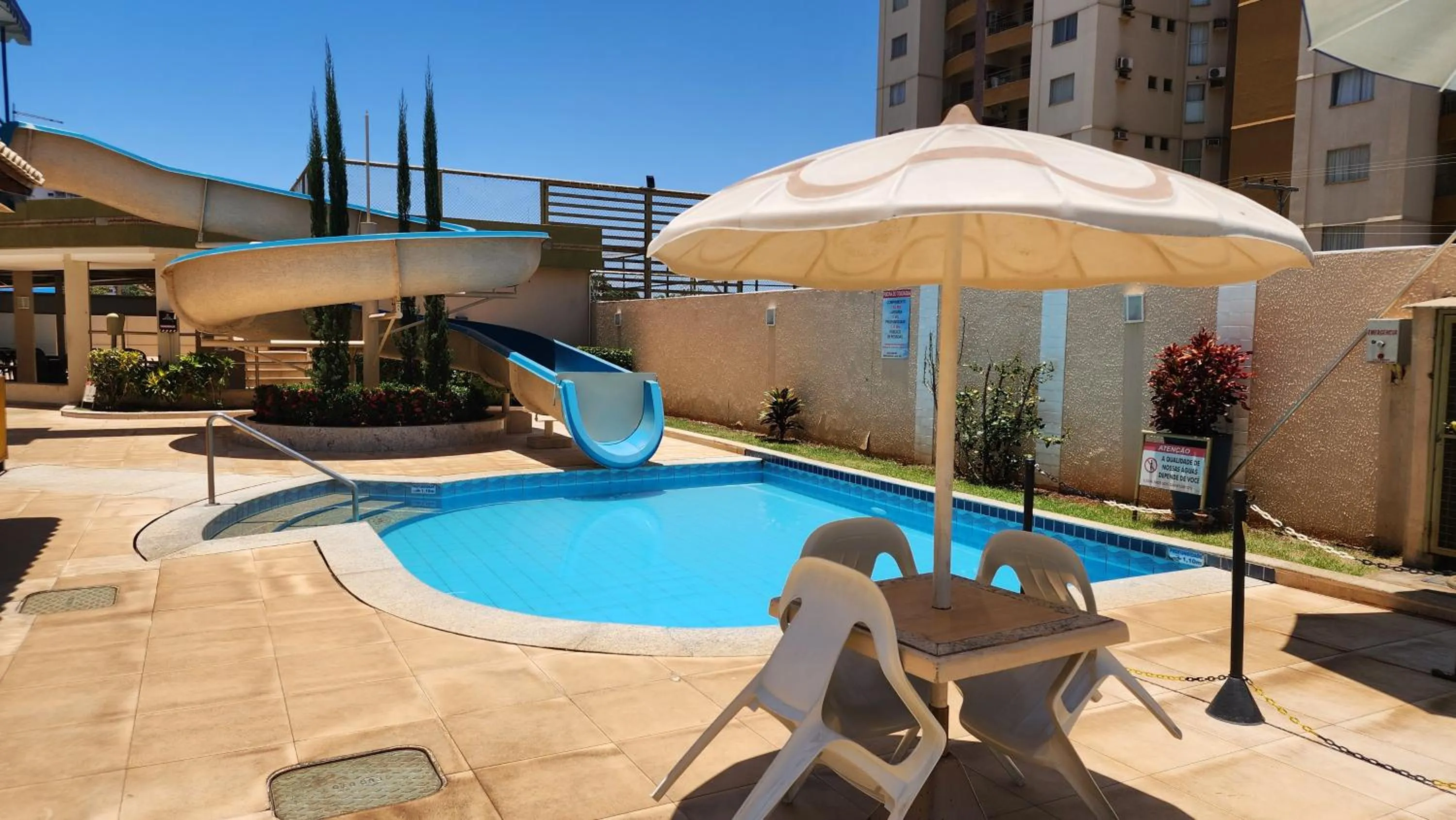 Swimming pool in Prive das Thermas - 301B